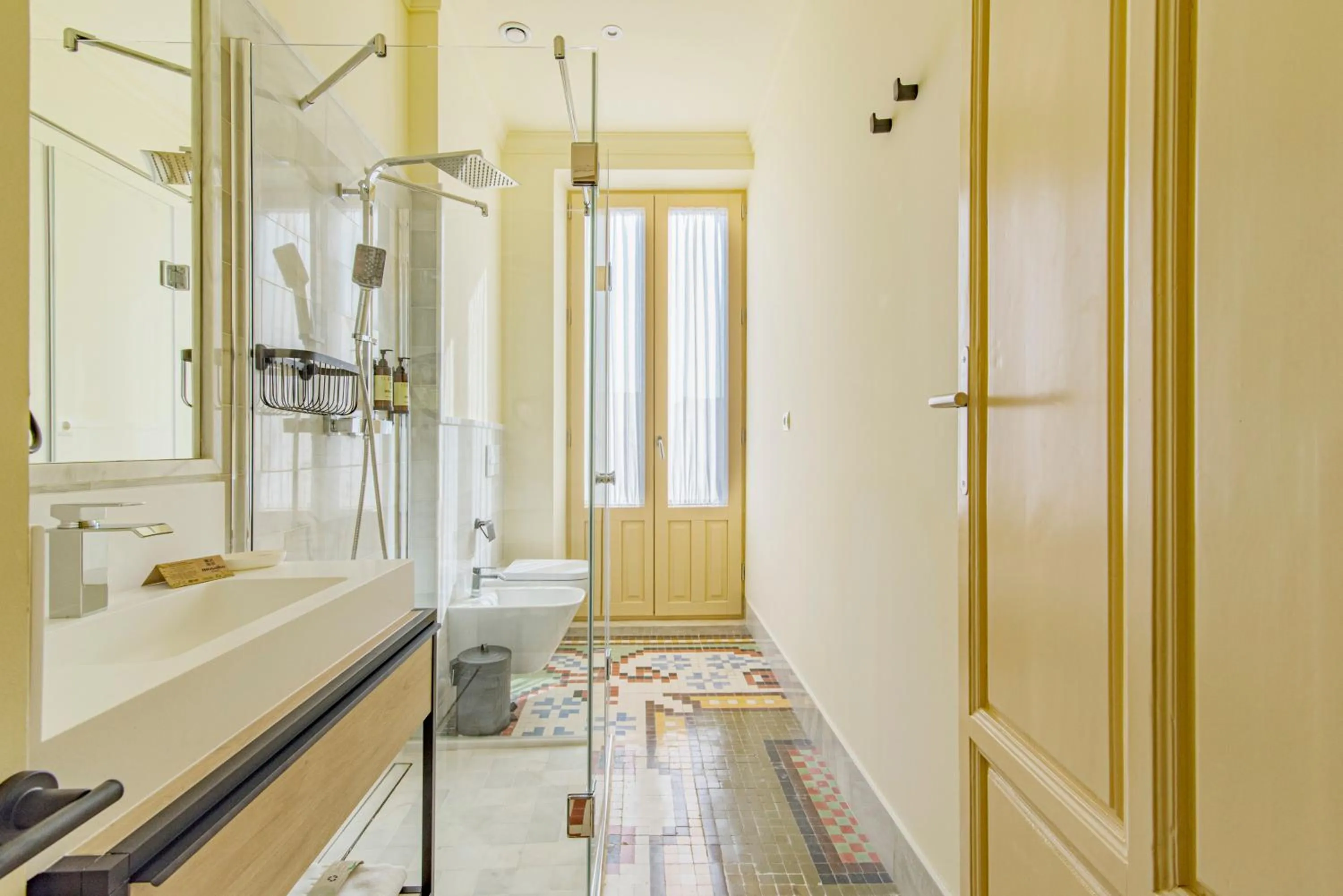 Bathroom in Mosaiko Homes Catedral Granada