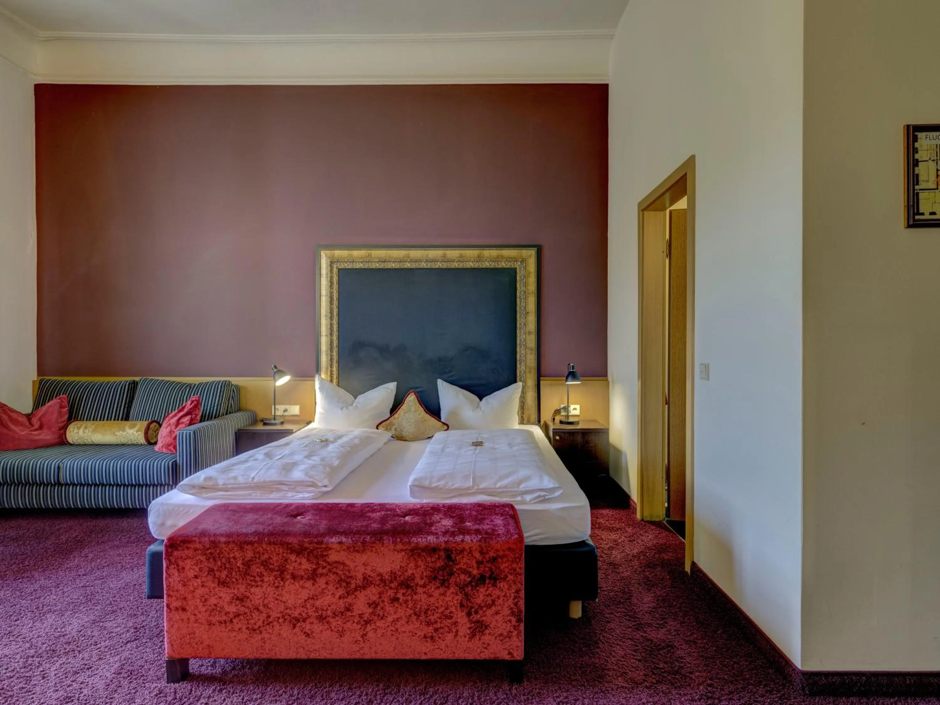 Bed in Klostergasthof Raitenhaslach