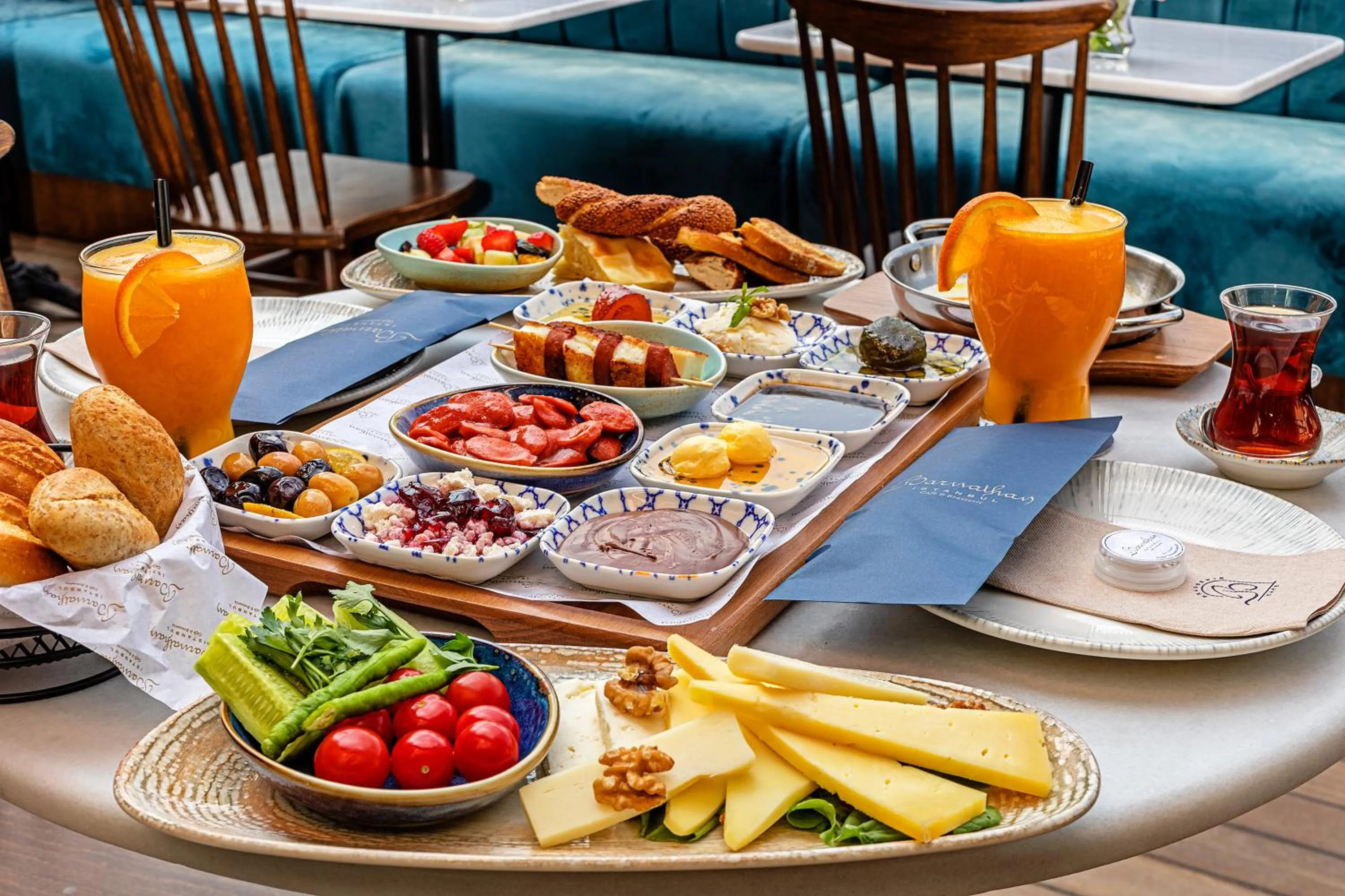 Meroddi Barnathan Hotel