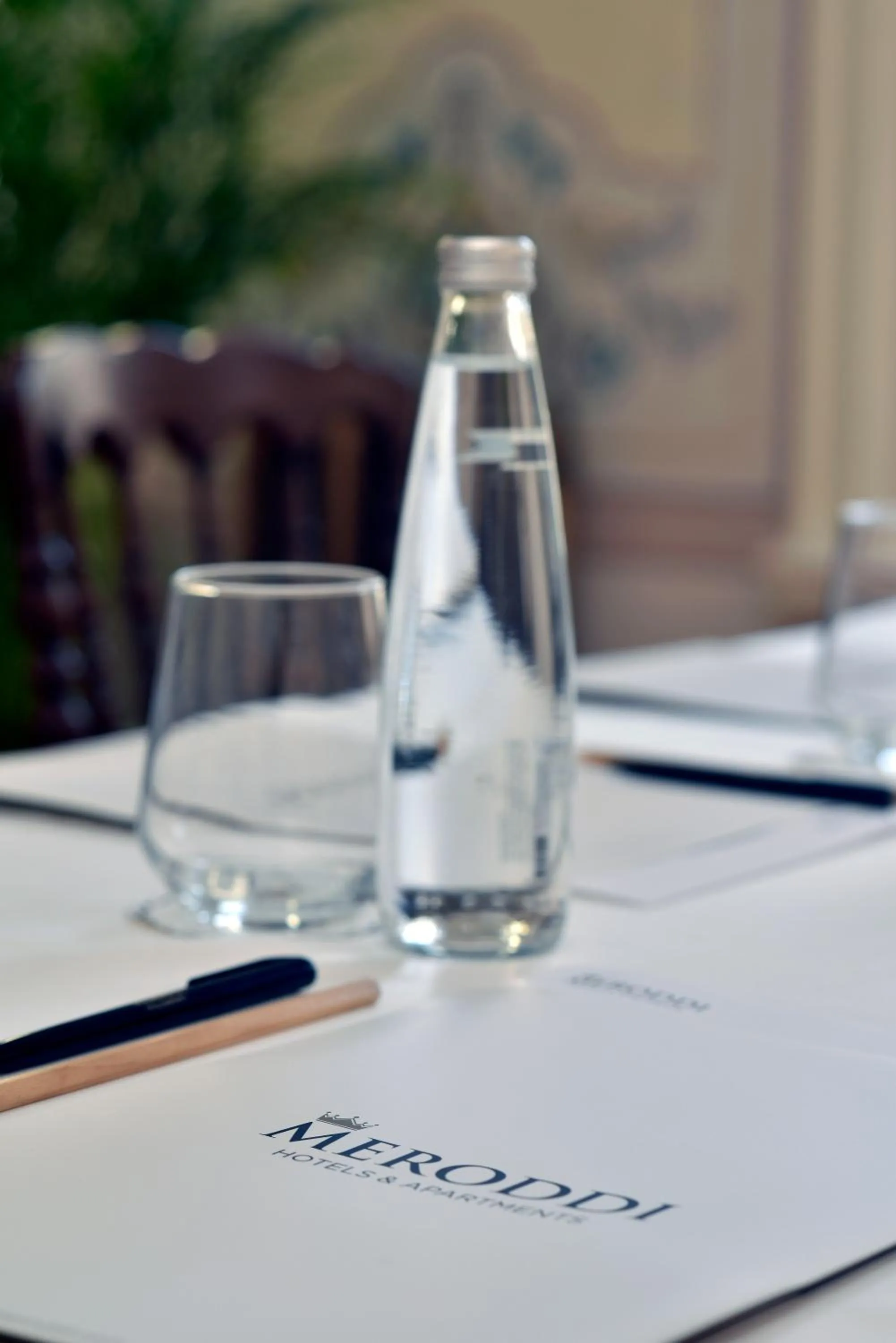 Drinks in Meroddi Barnathan Hotel