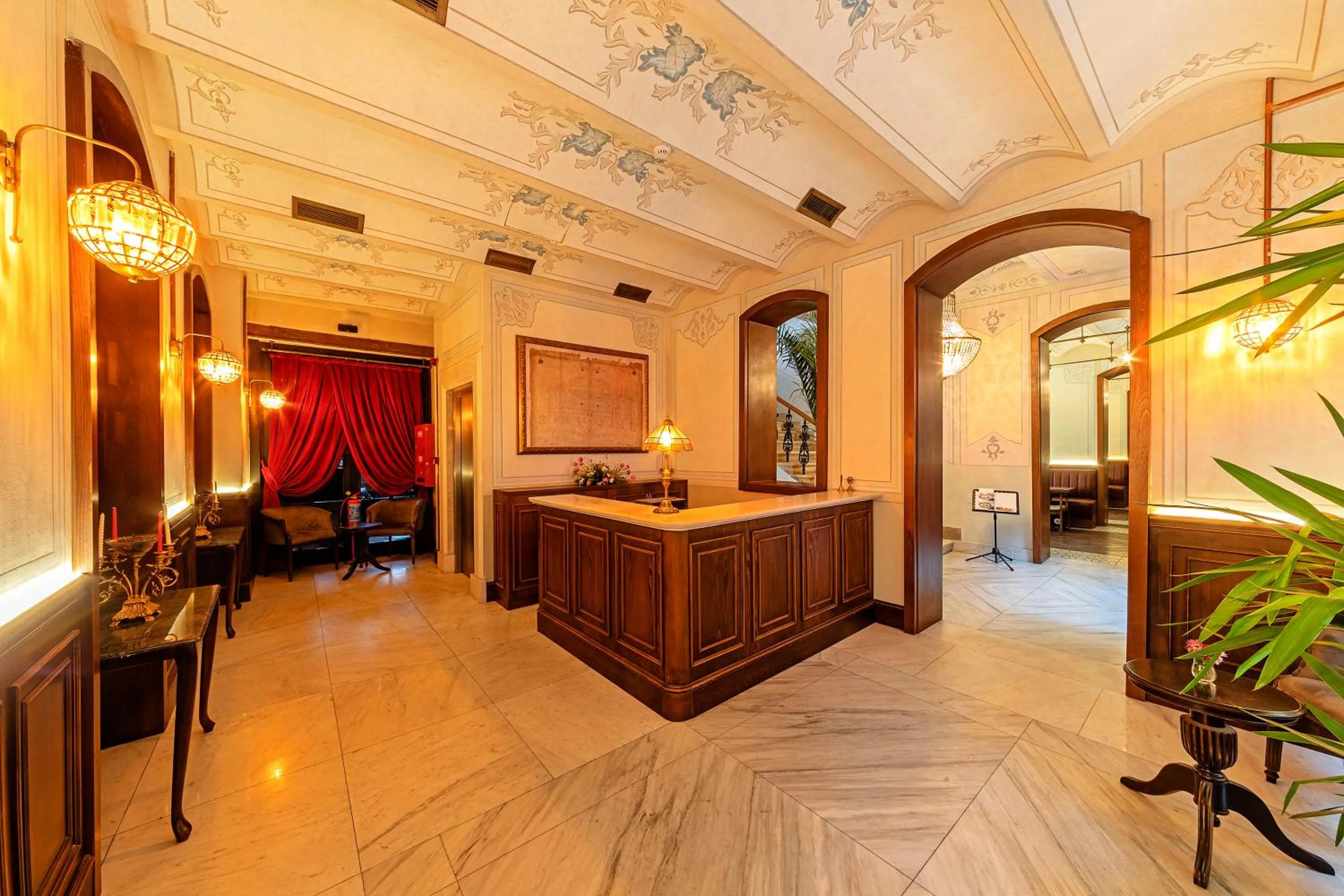 Lobby or reception in Meroddi Barnathan Hotel