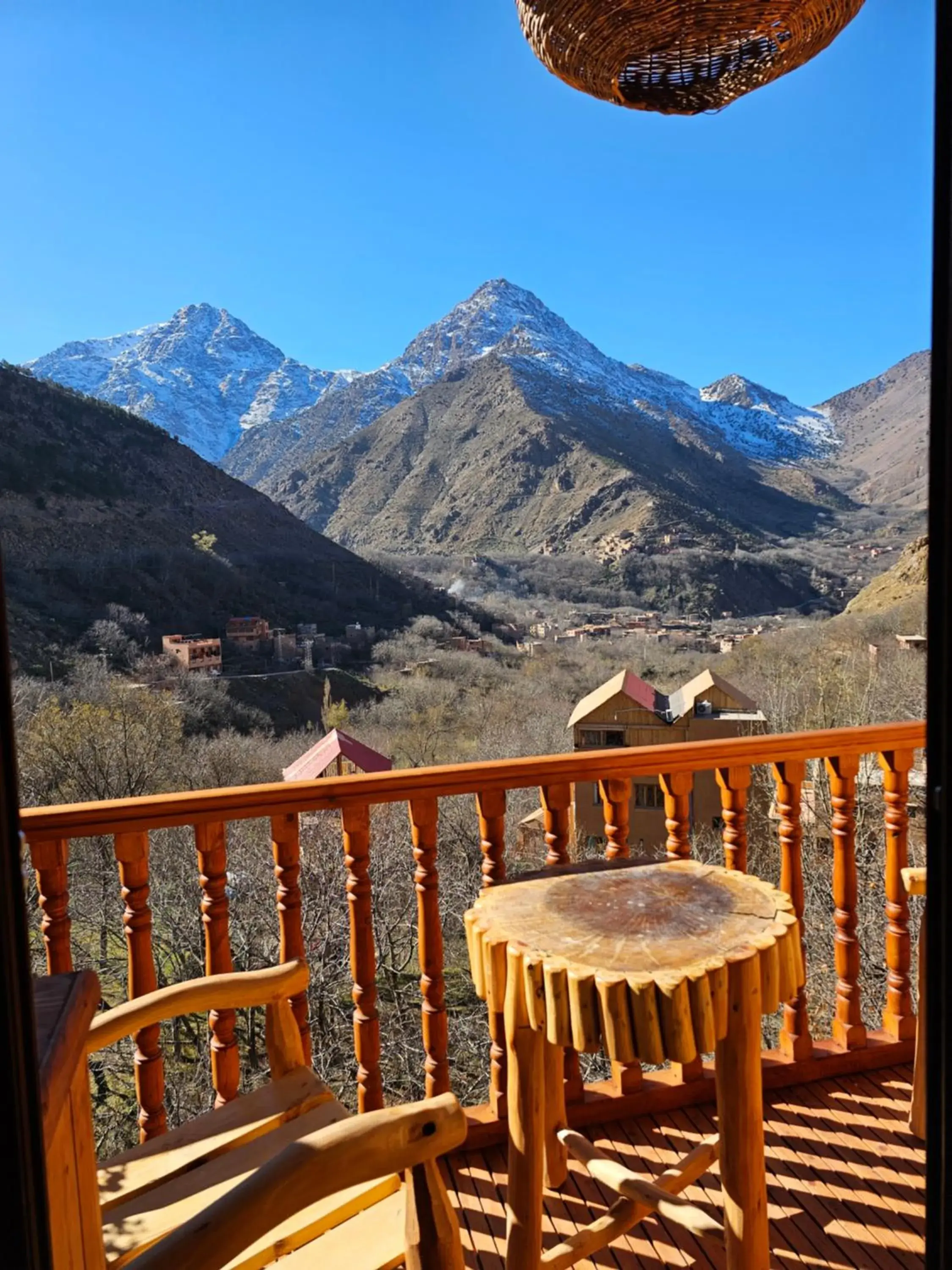 Jnane Karma Jnane Karma