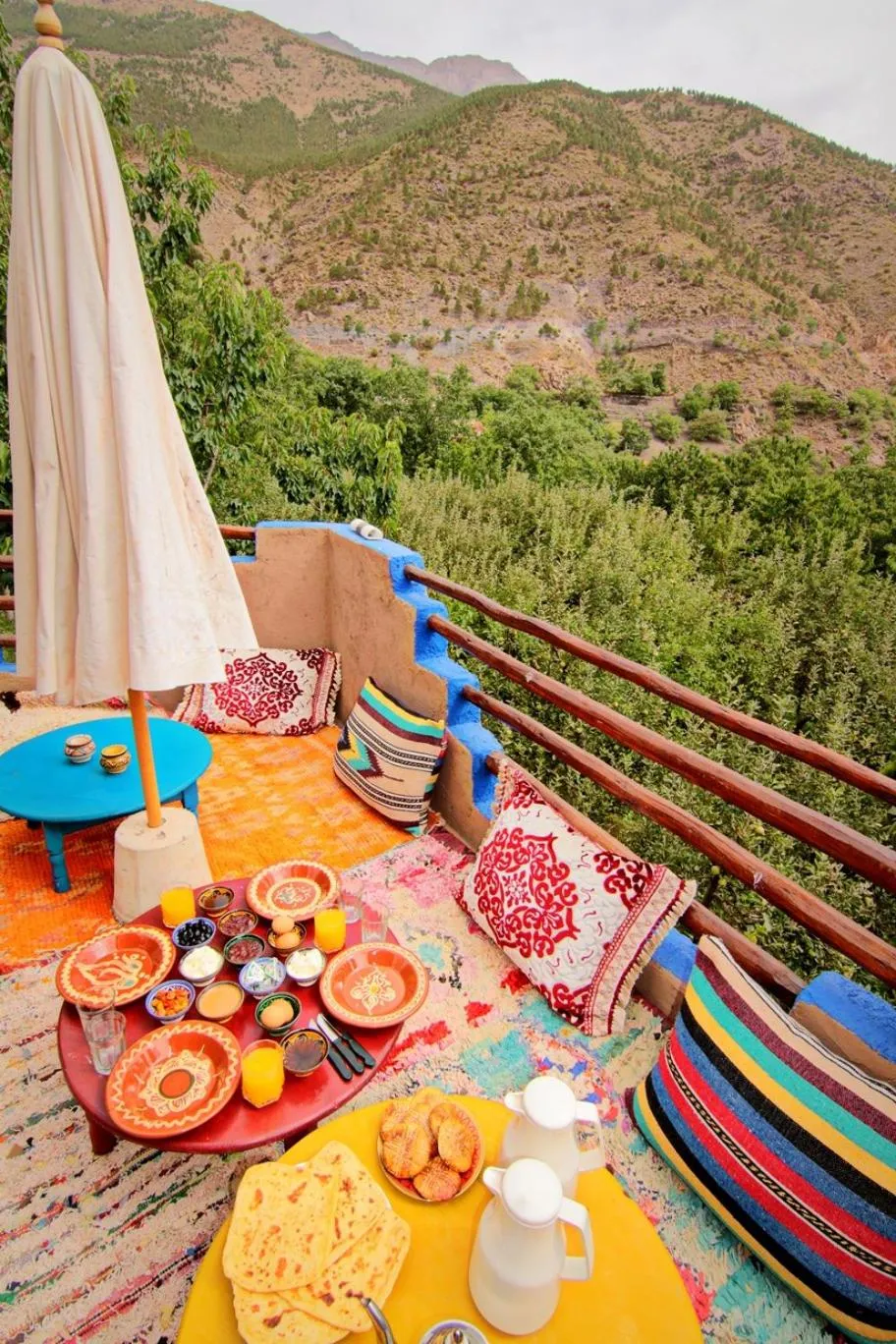 Breakfast in Jnane Karma