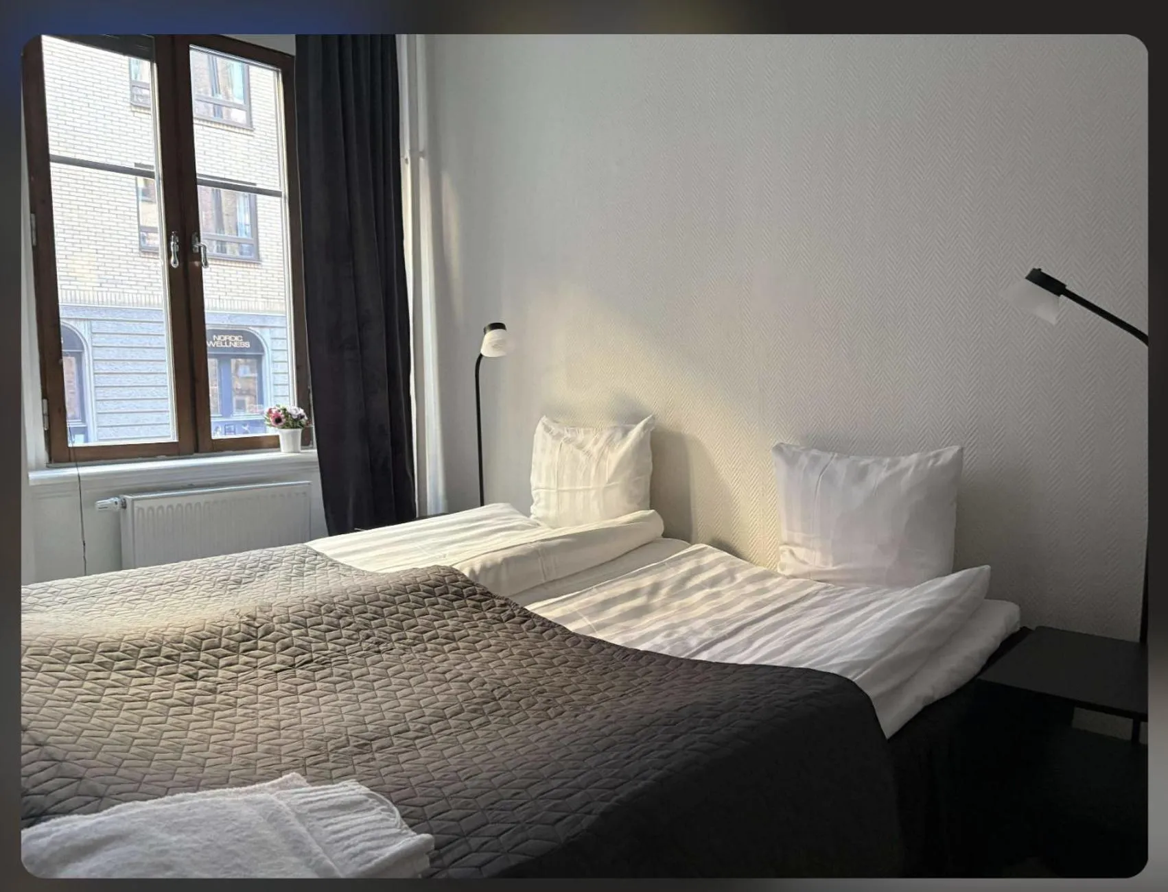 Bed in Hotel Lemonade