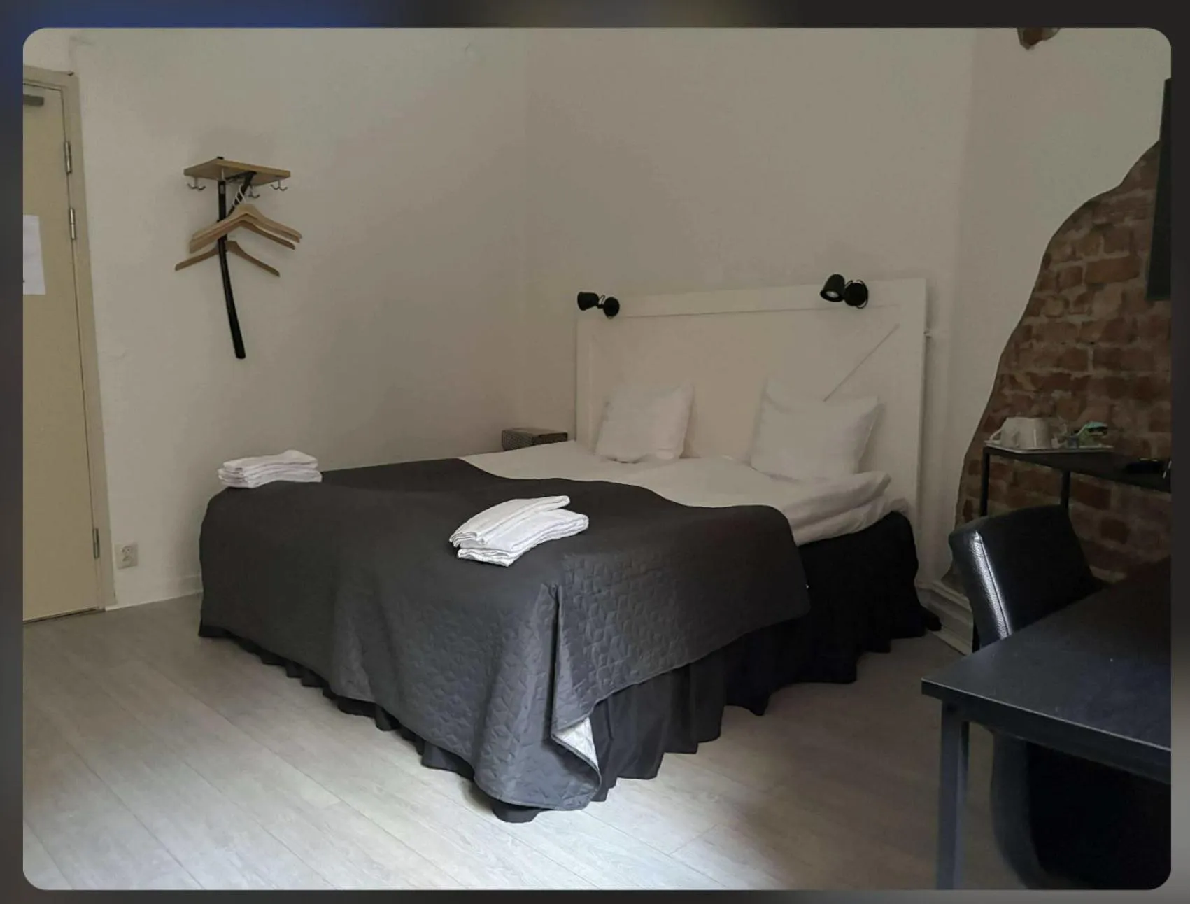 Photo of the whole room, Bed in Hotel Lemonade