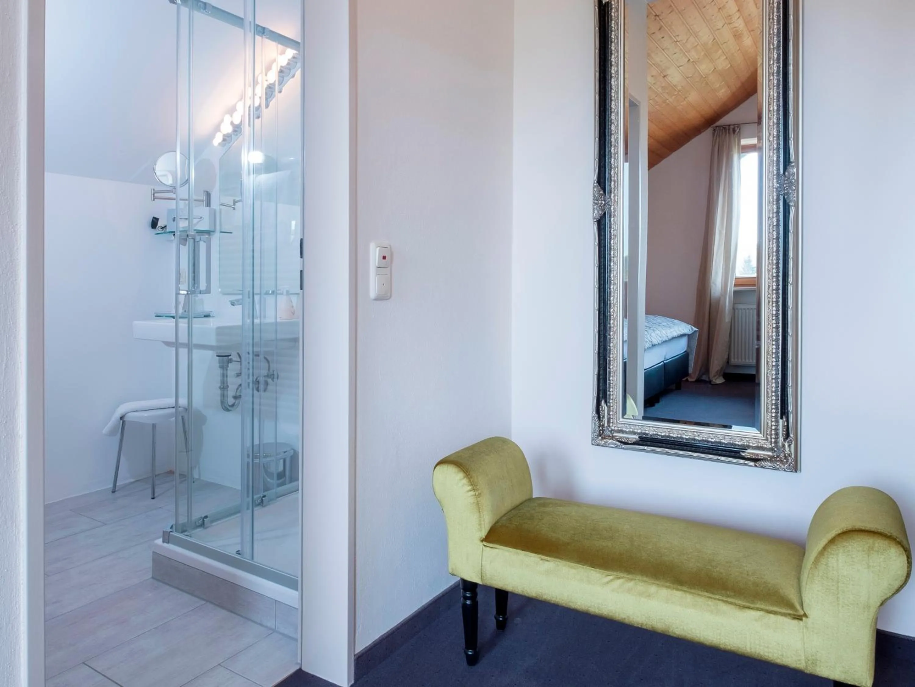 Photo of the whole room in Gartenhotel Salzach