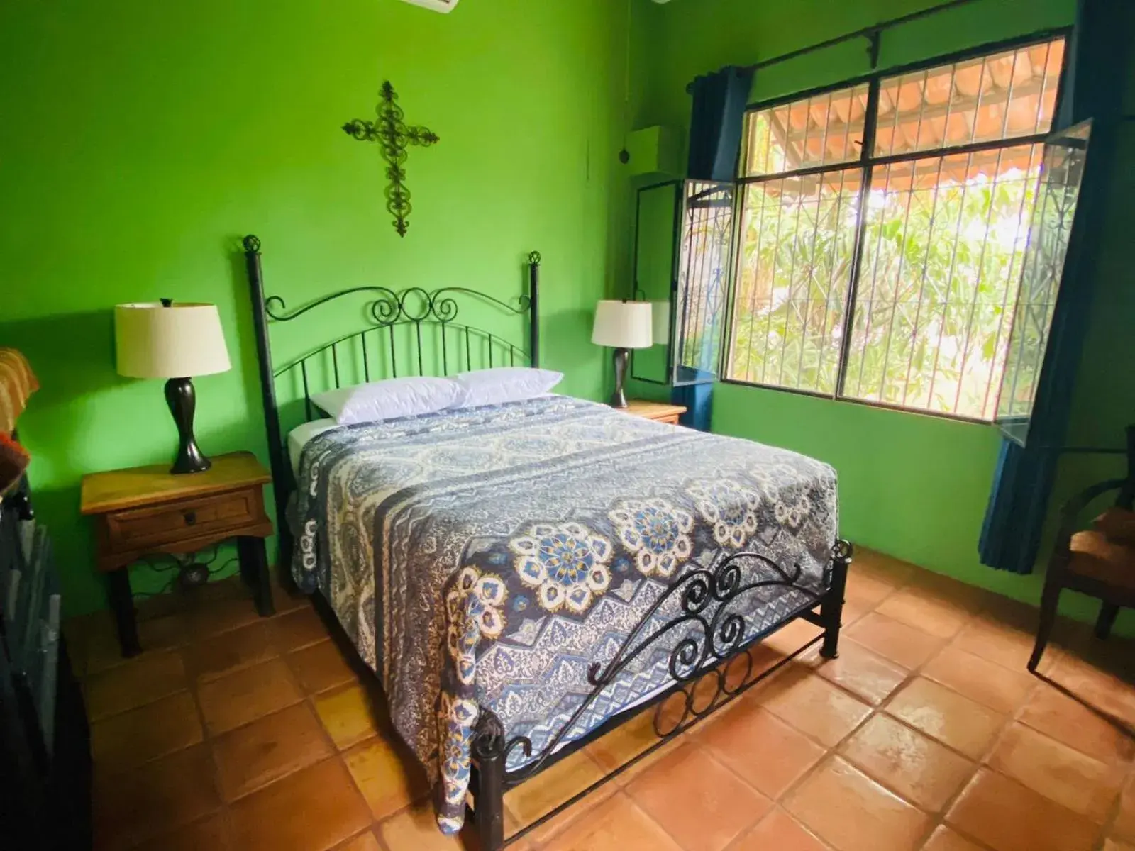 Double Room with Private Bathroom in Catrina & Diego Double Room with Private Bathroom in Catrina & Diego