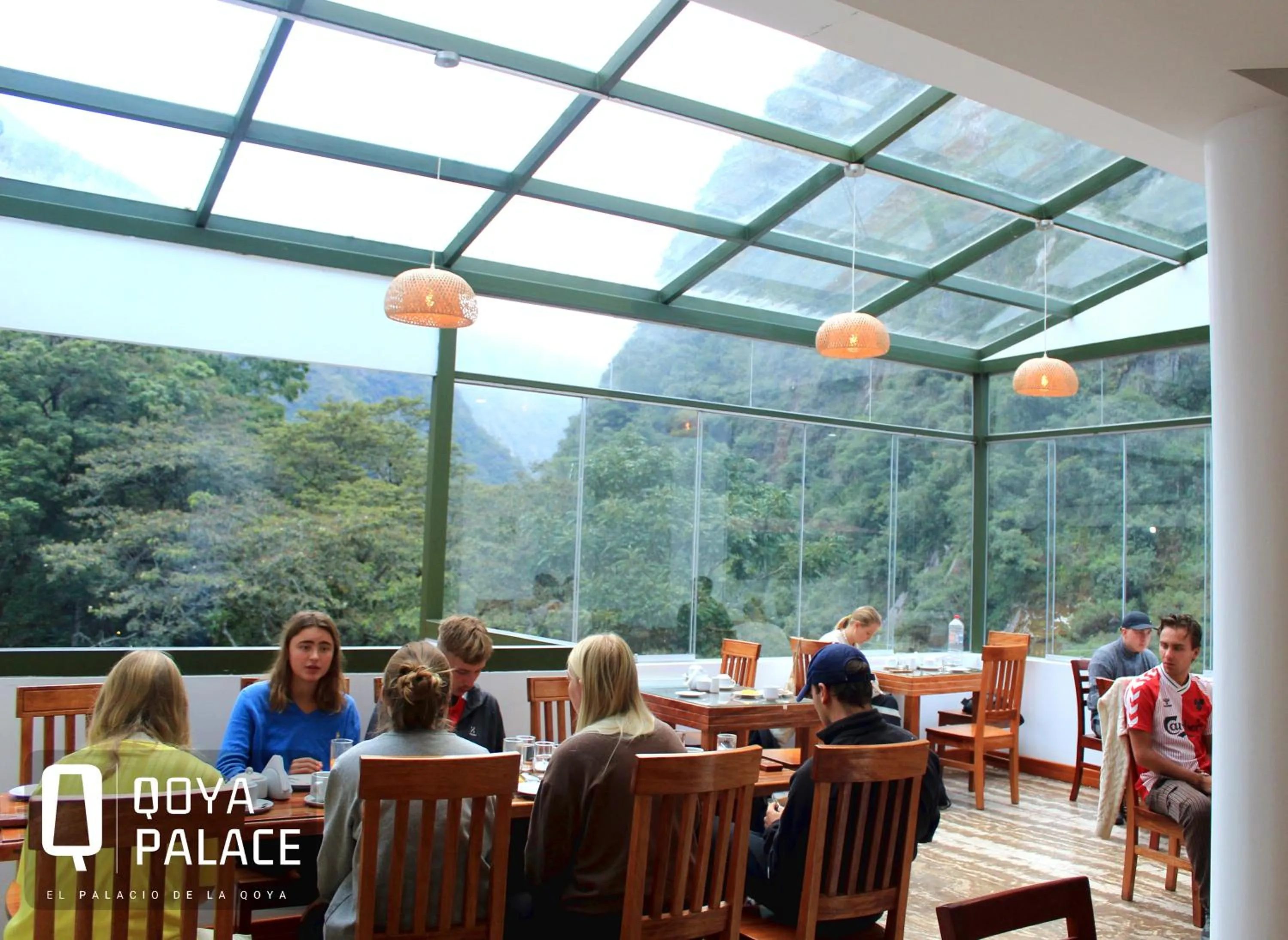 Dining area in Hotel Qoya Palace - Machupicchu