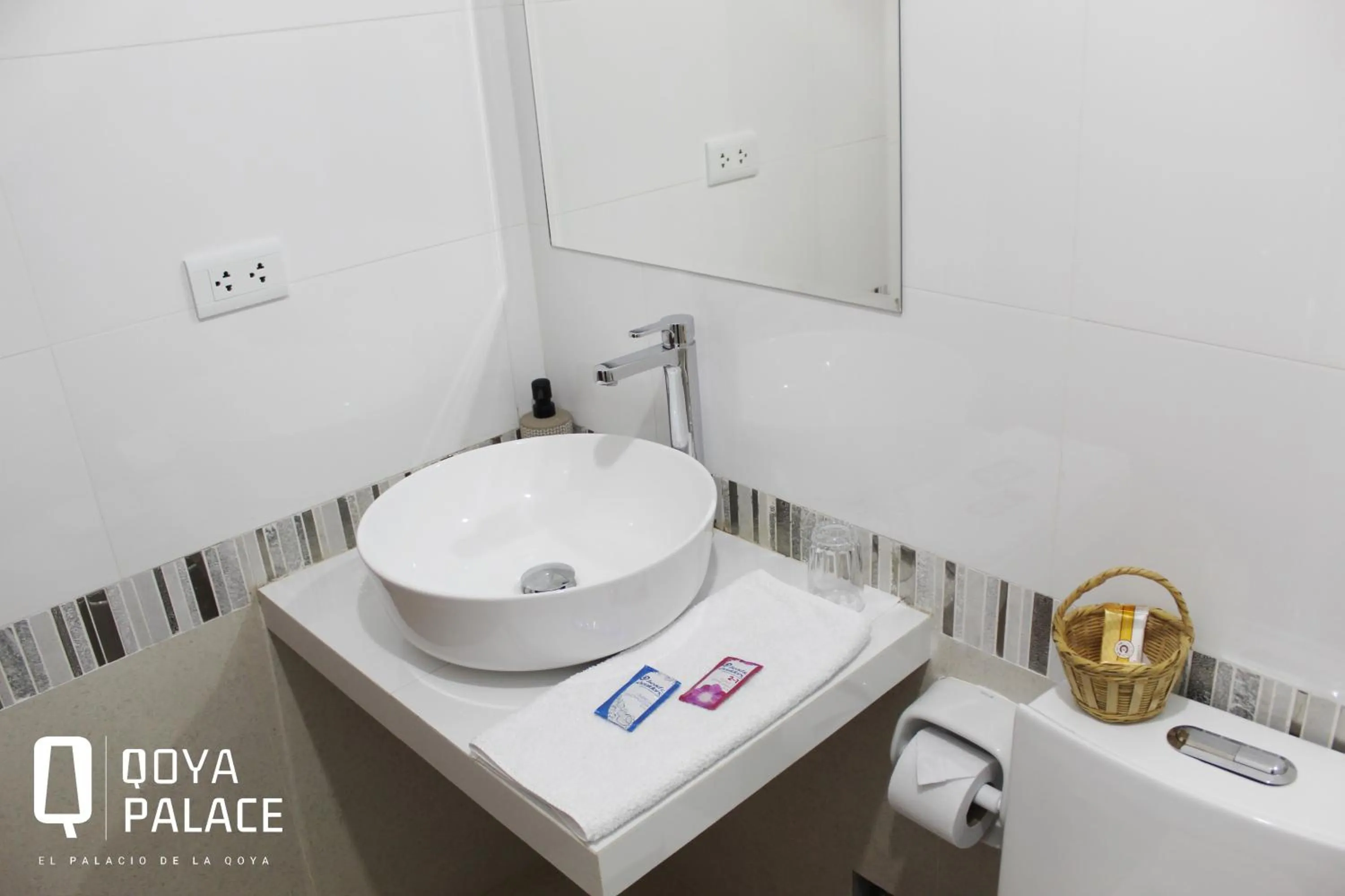 Bathroom in Hotel Qoya Palace - Machupicchu