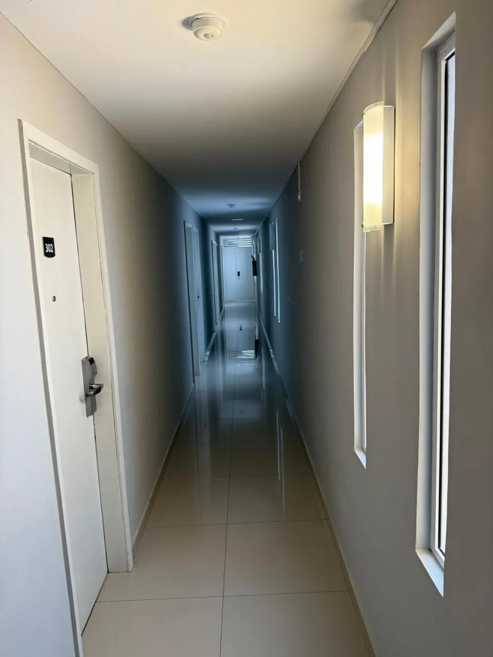 Property building in Esquina Batel - Hotel Econômico