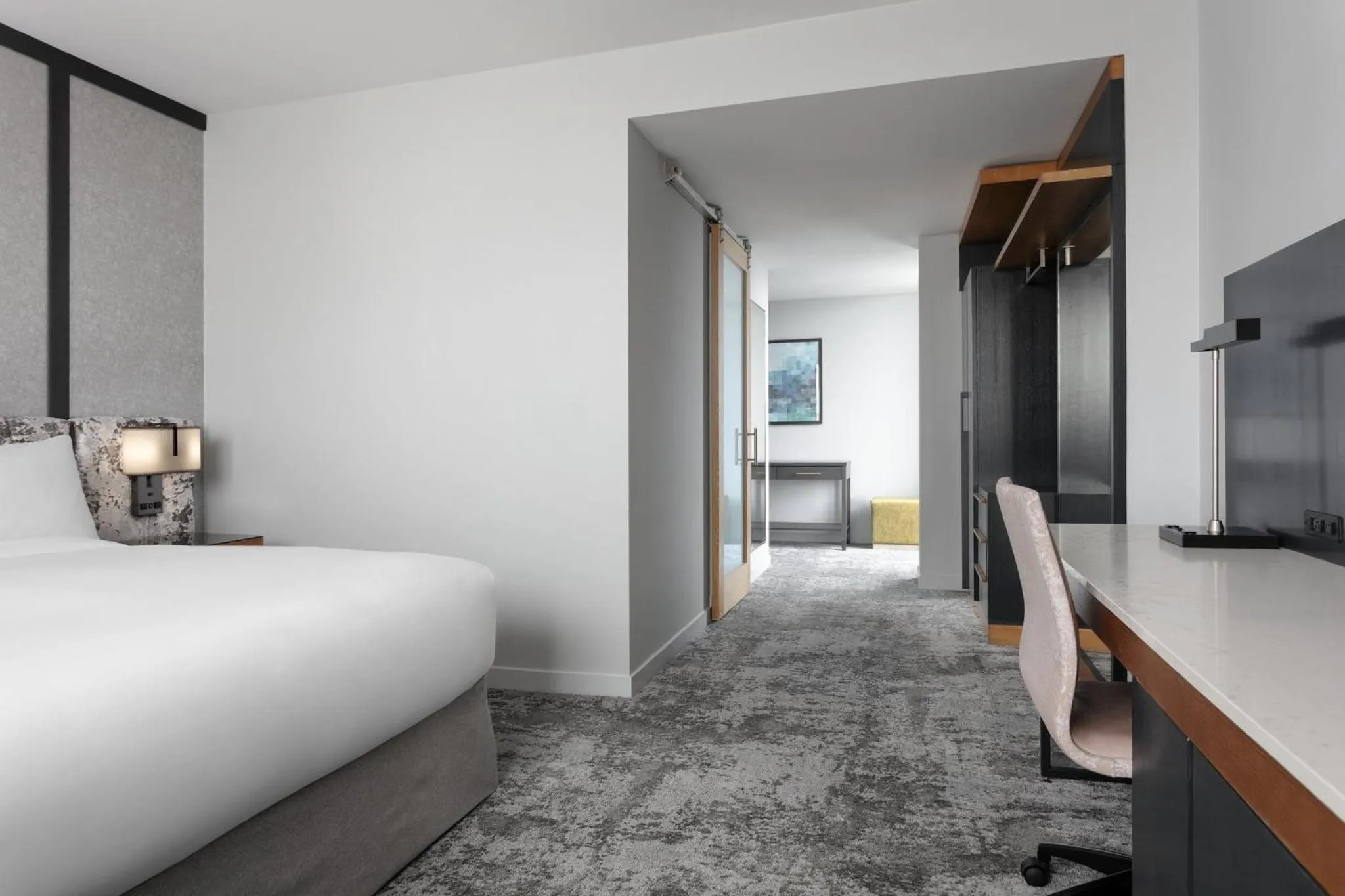 Photo of the whole room, Bed in Loews Chicago O'Hare Hotel