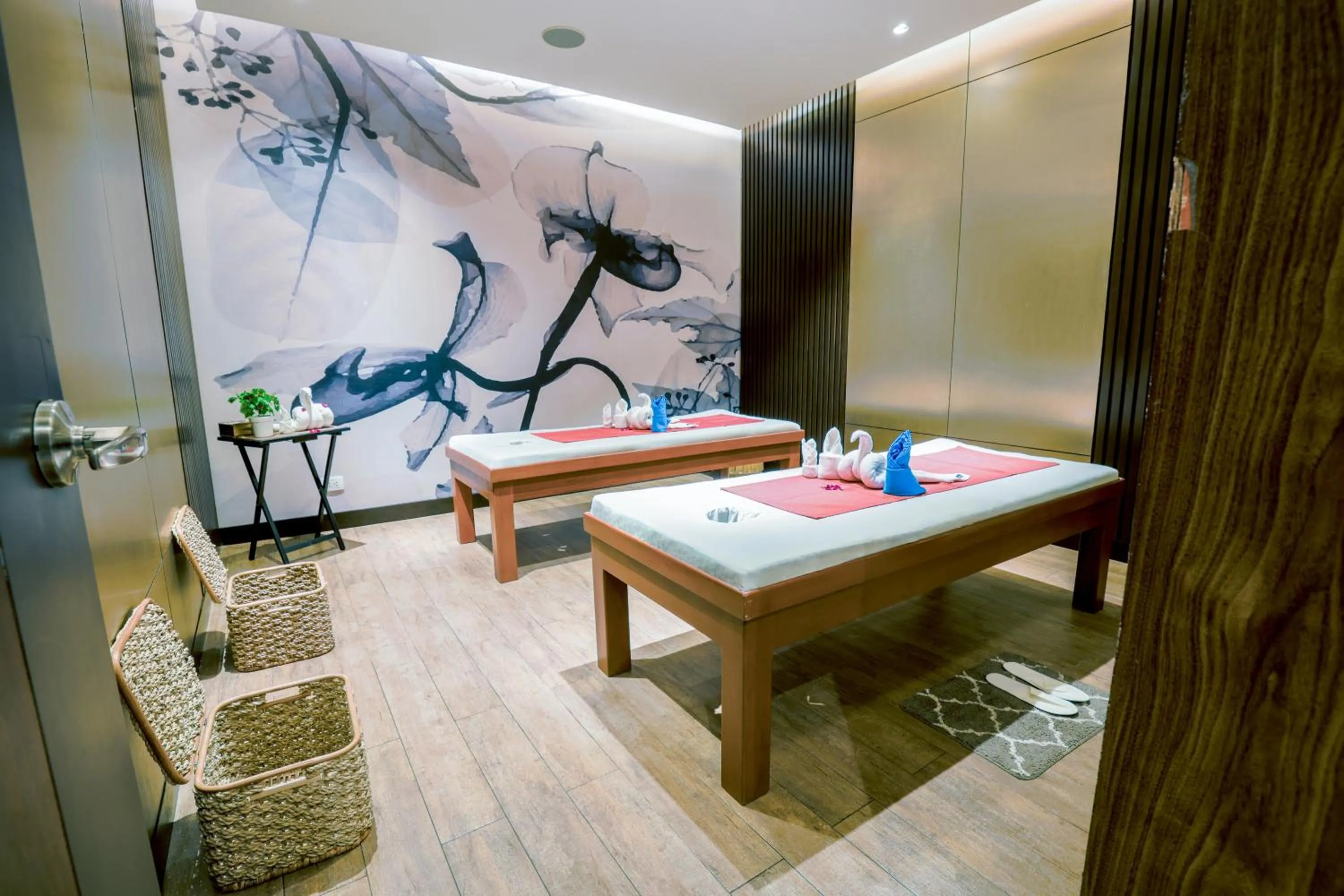 Massage in Grand Summit Hotel General Santos