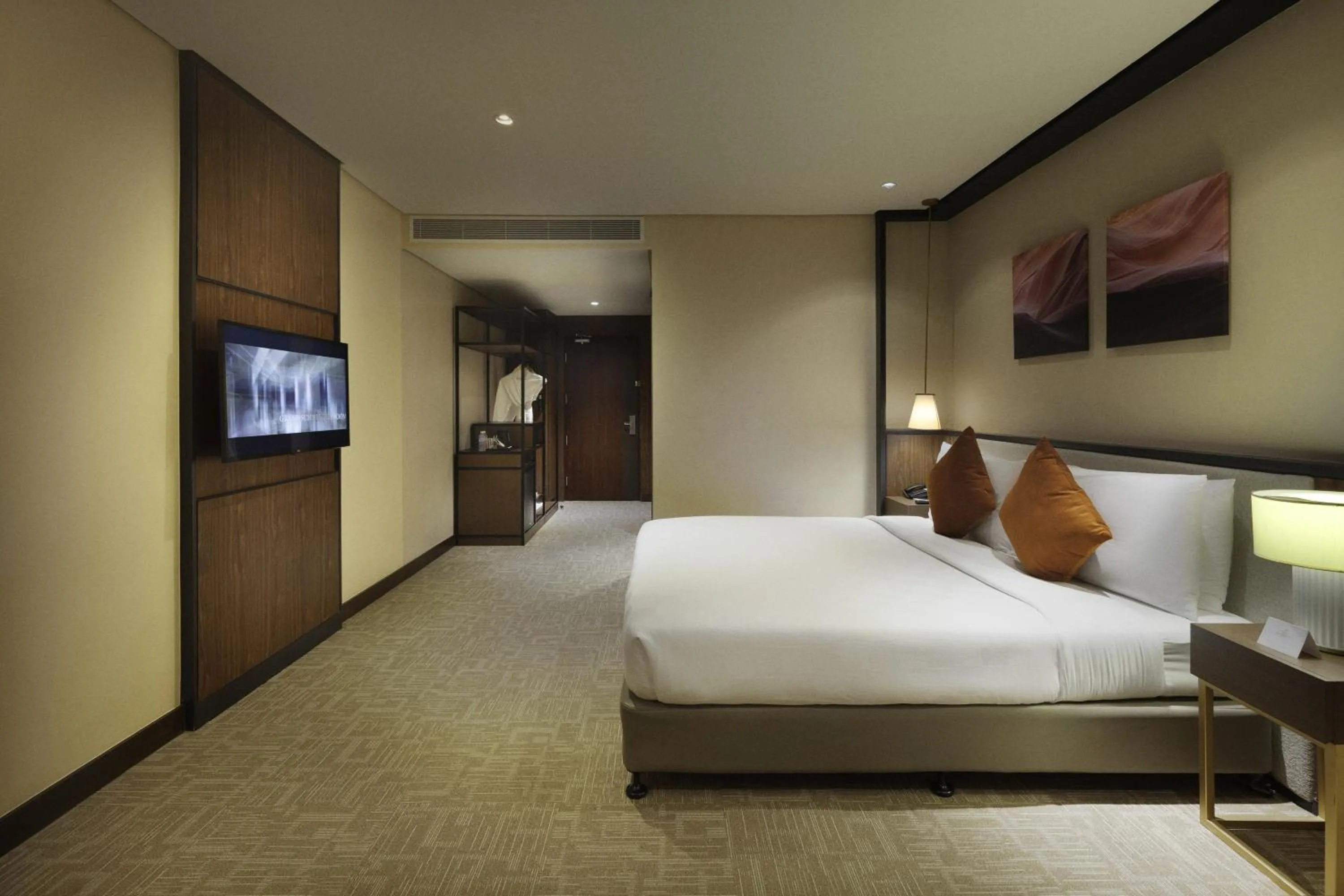 Bed in Grand Summit Hotel General Santos