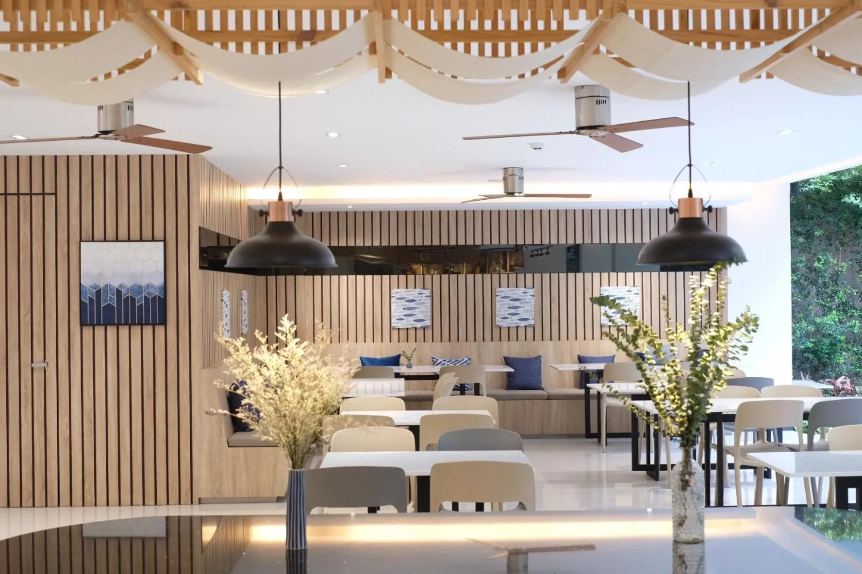 Restaurant/places to eat in Hi Chiangmai Hotel