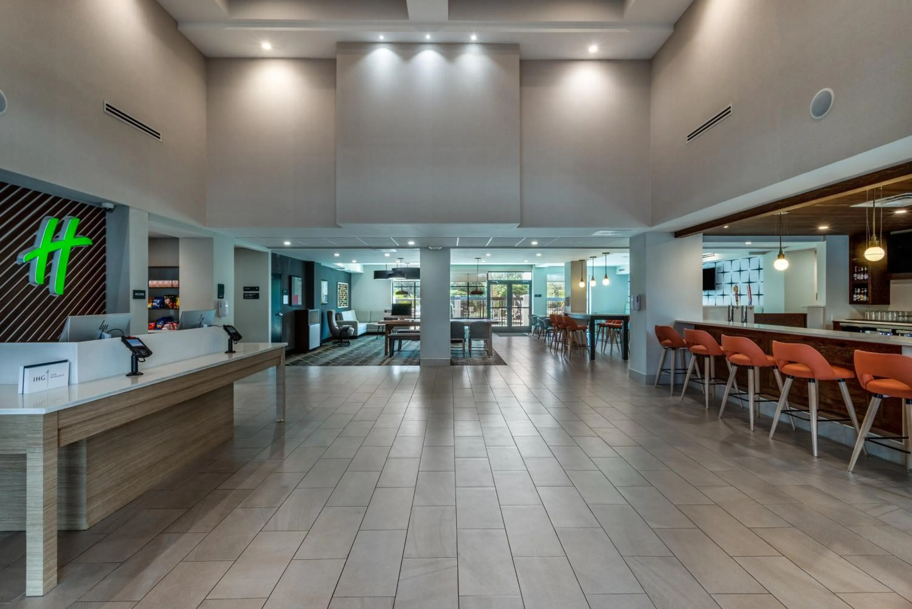 Restaurant/places to eat in Holiday Inn - Tampa North by IHG
