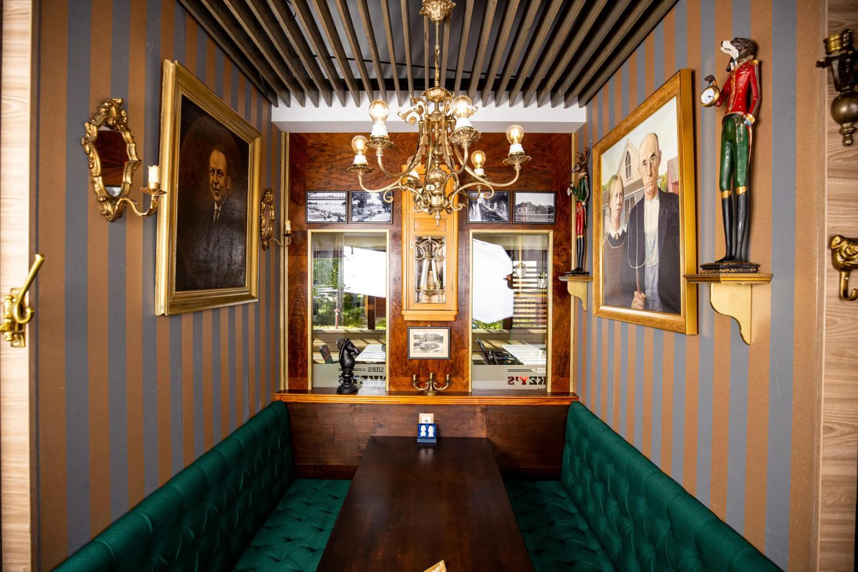 Restaurant/places to eat in Arena Deluxe & Spa