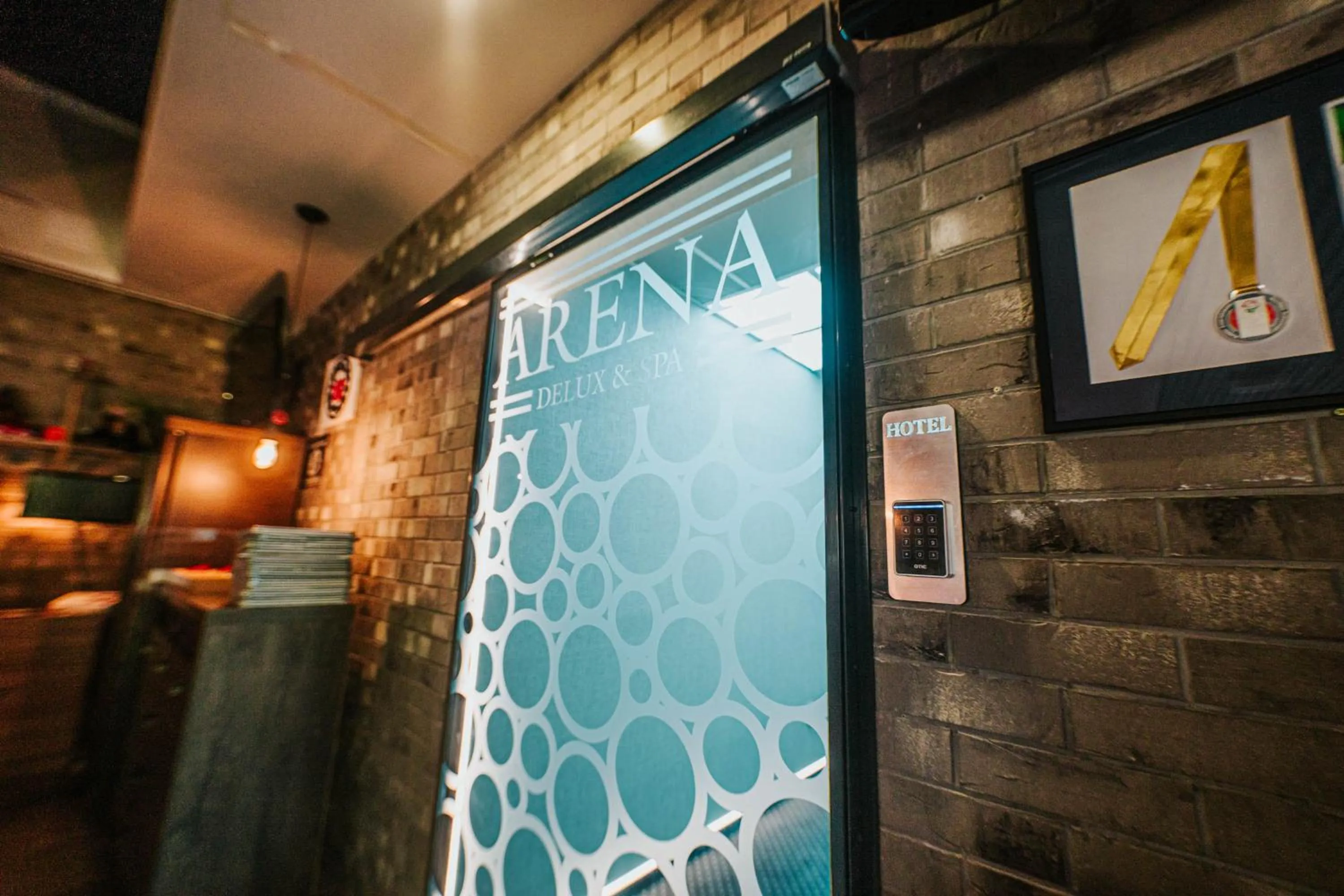 Restaurant/places to eat in Arena Deluxe & Spa