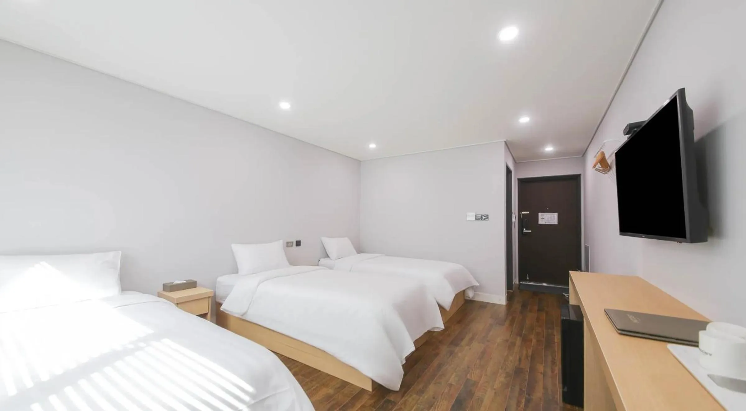 Bed in Aroomi Hotel Hyupjae