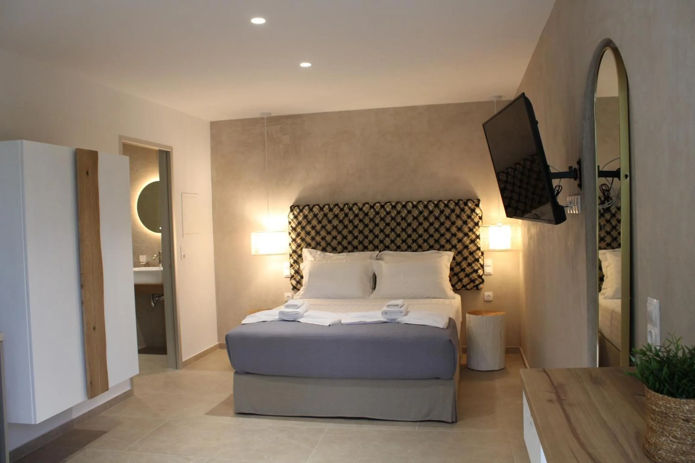 Photo of the whole room in Elia boutique hotel