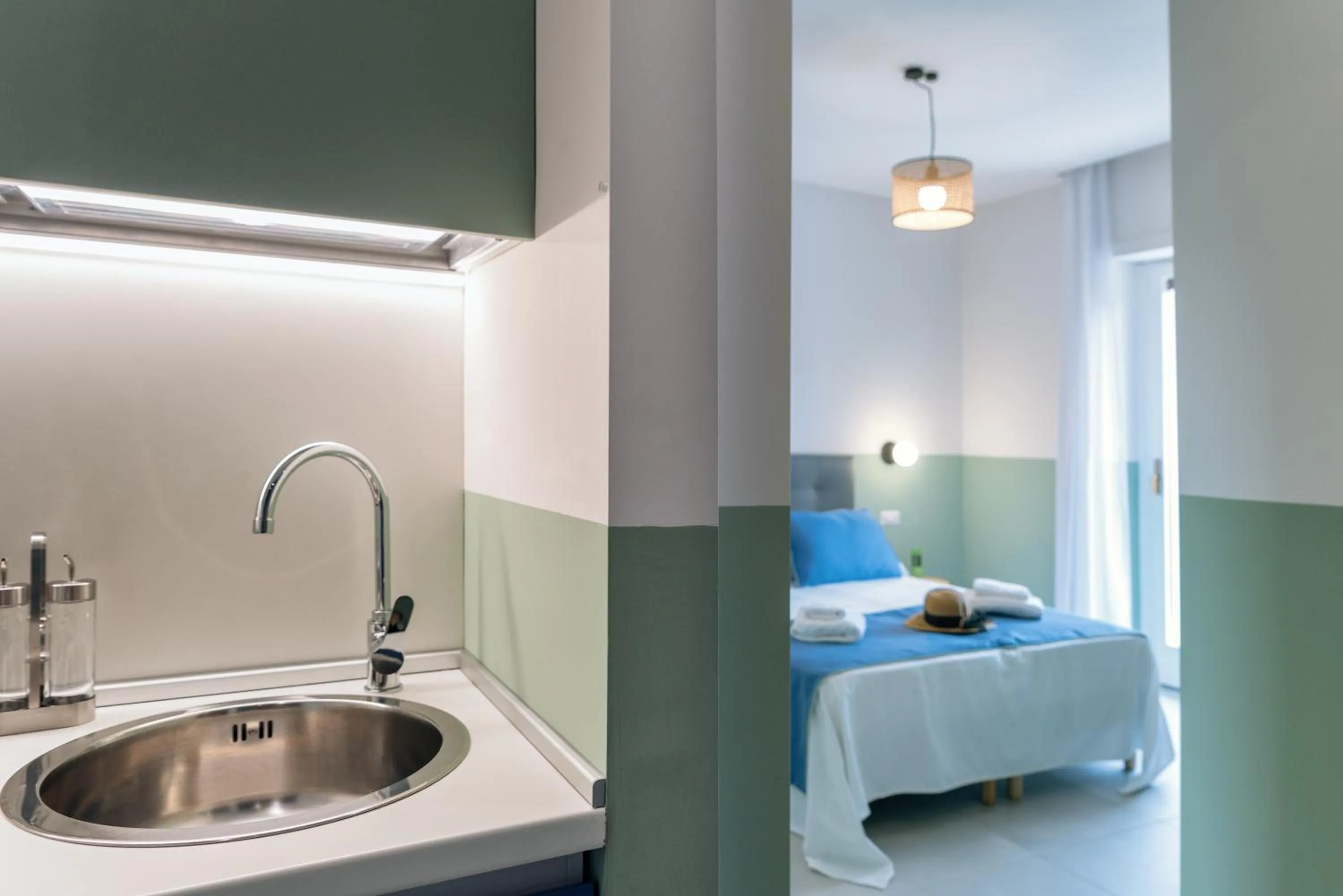 Bed in Sorrento Colors&Suites