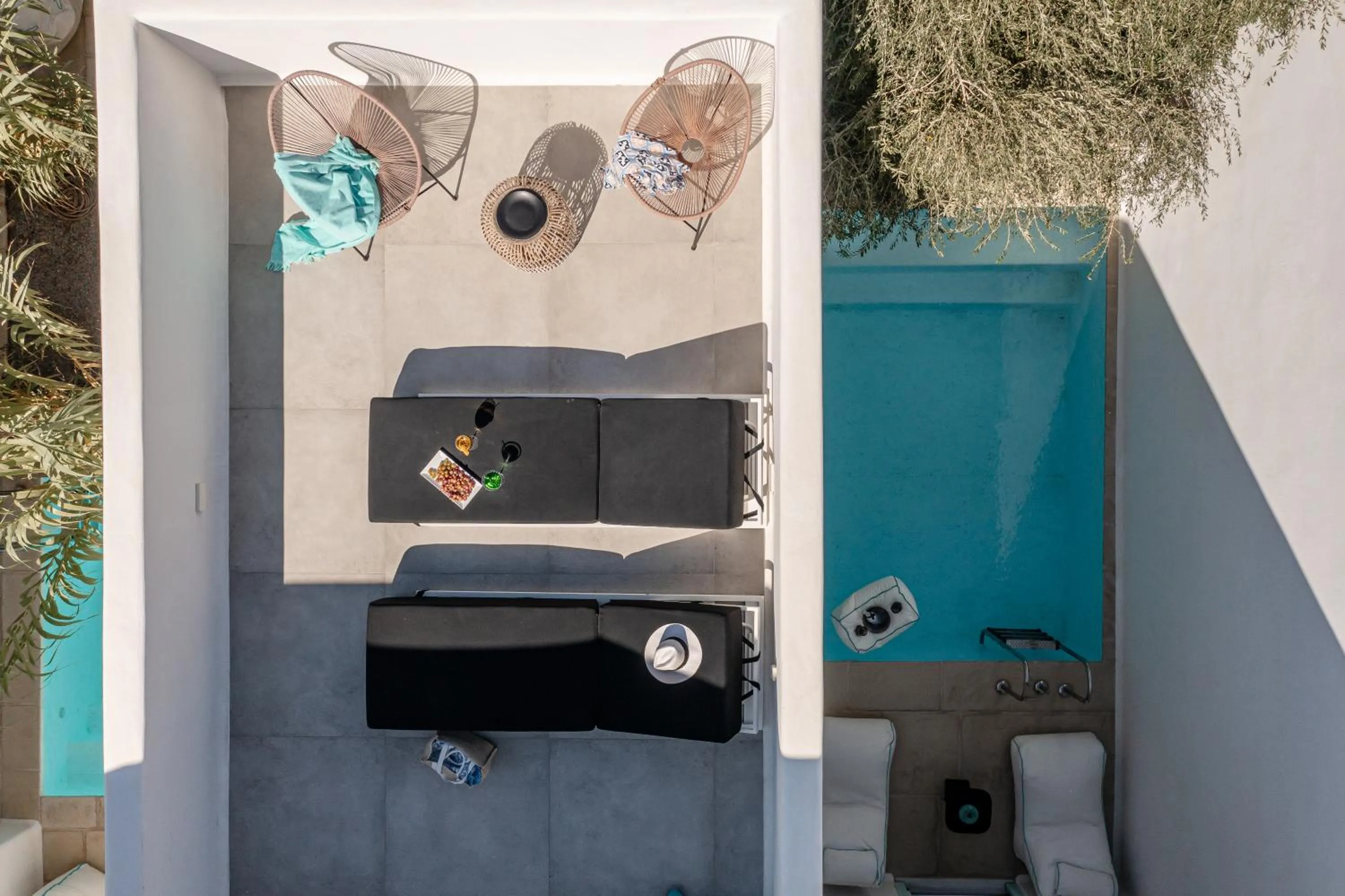 Property building in Majo Suites Hotel