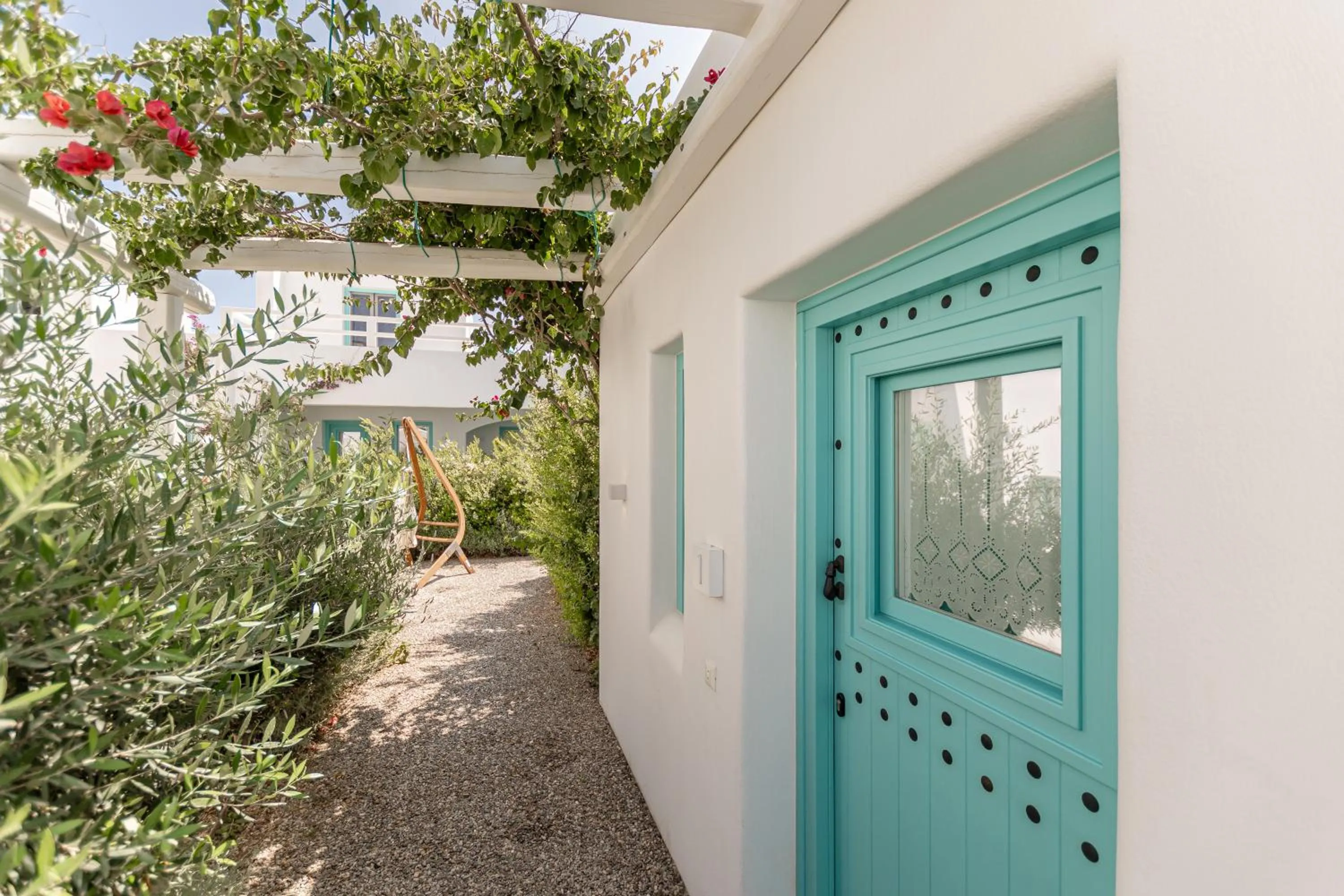 Shower in Majo Suites Hotel