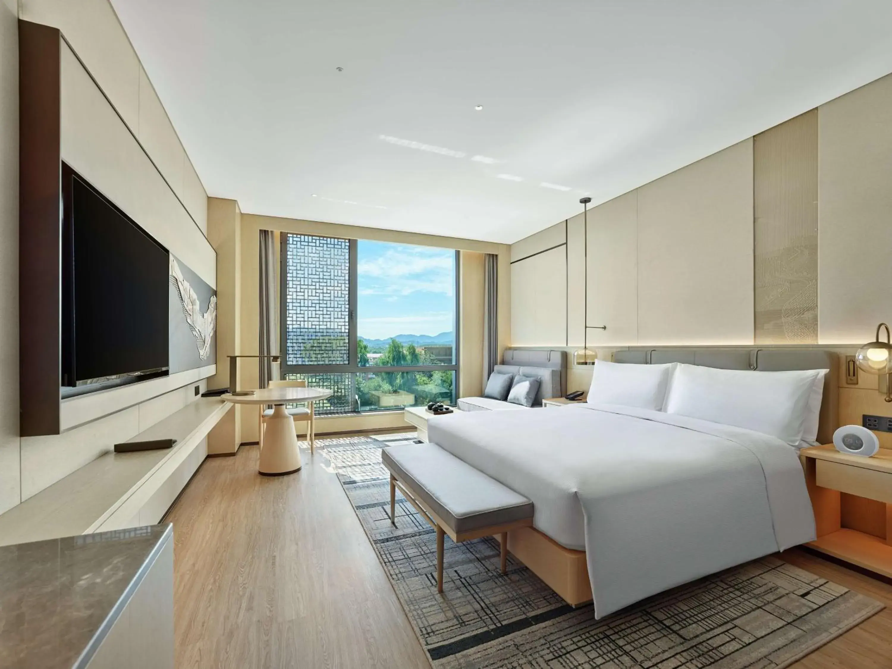 King Guest Room in Doubletree By Hilton Beijing Badaling King Guest Room in Doubletree By Hilton Beijing Badaling