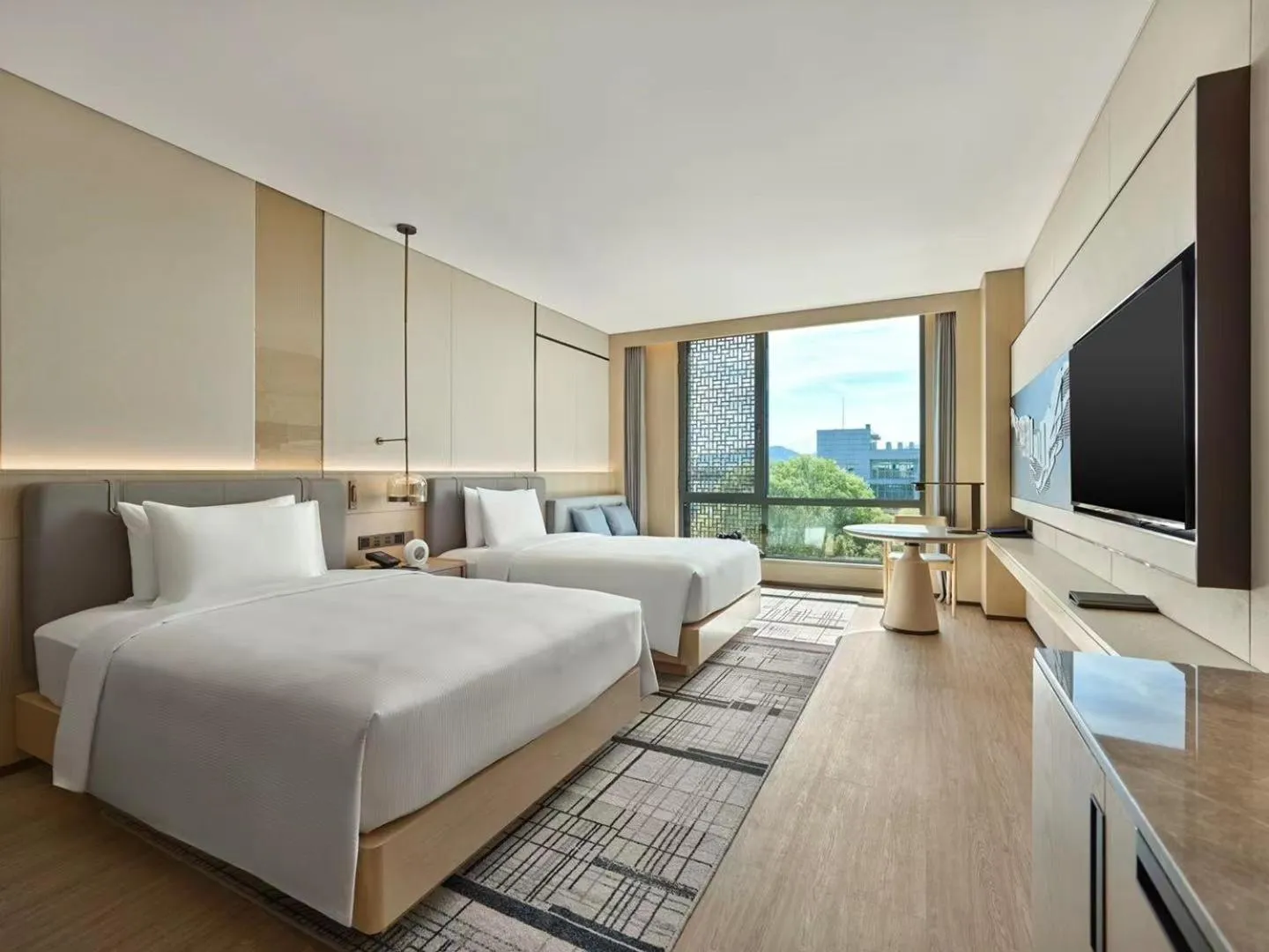 Photo of the whole room, Bed in Doubletree By Hilton Beijing Badaling