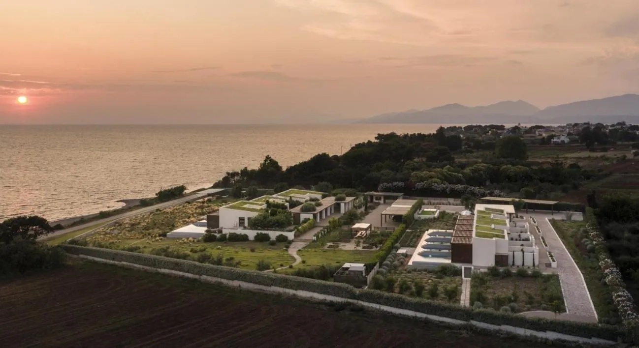 Property building in Meraviglia Slow Living