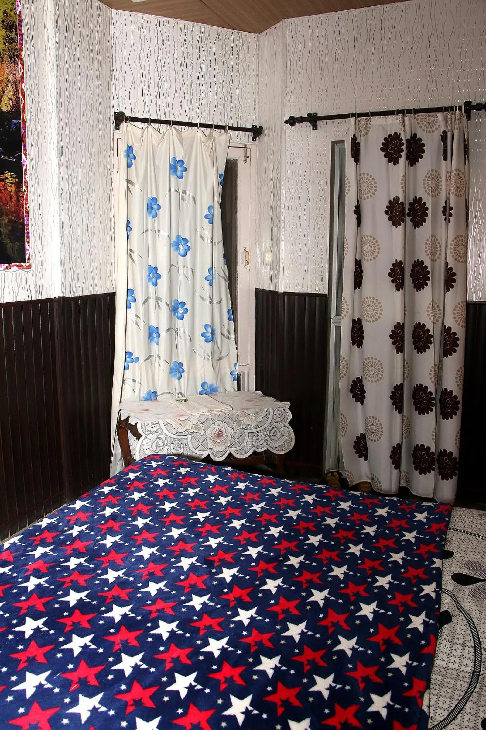 Bed in Hotel Tip Top