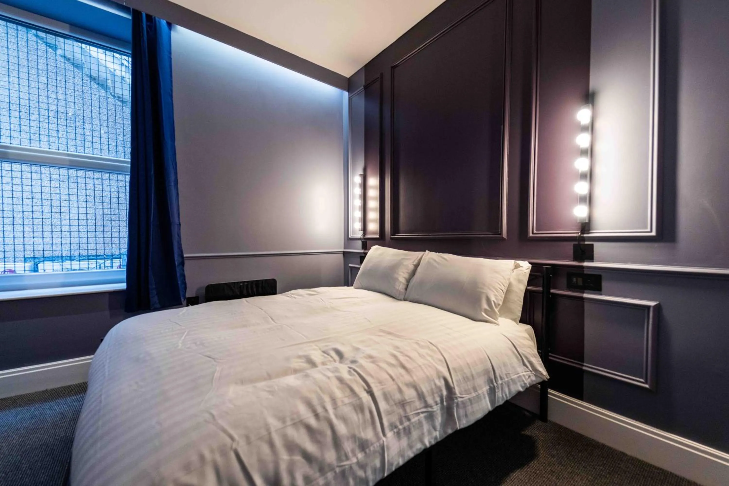 Bedroom, Bed in Luxury Blackpool Apartments by Sasco