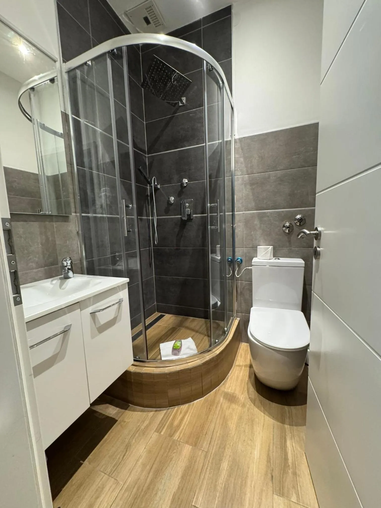 Hotel Grüner Baum - Melissone Italian Restaurant