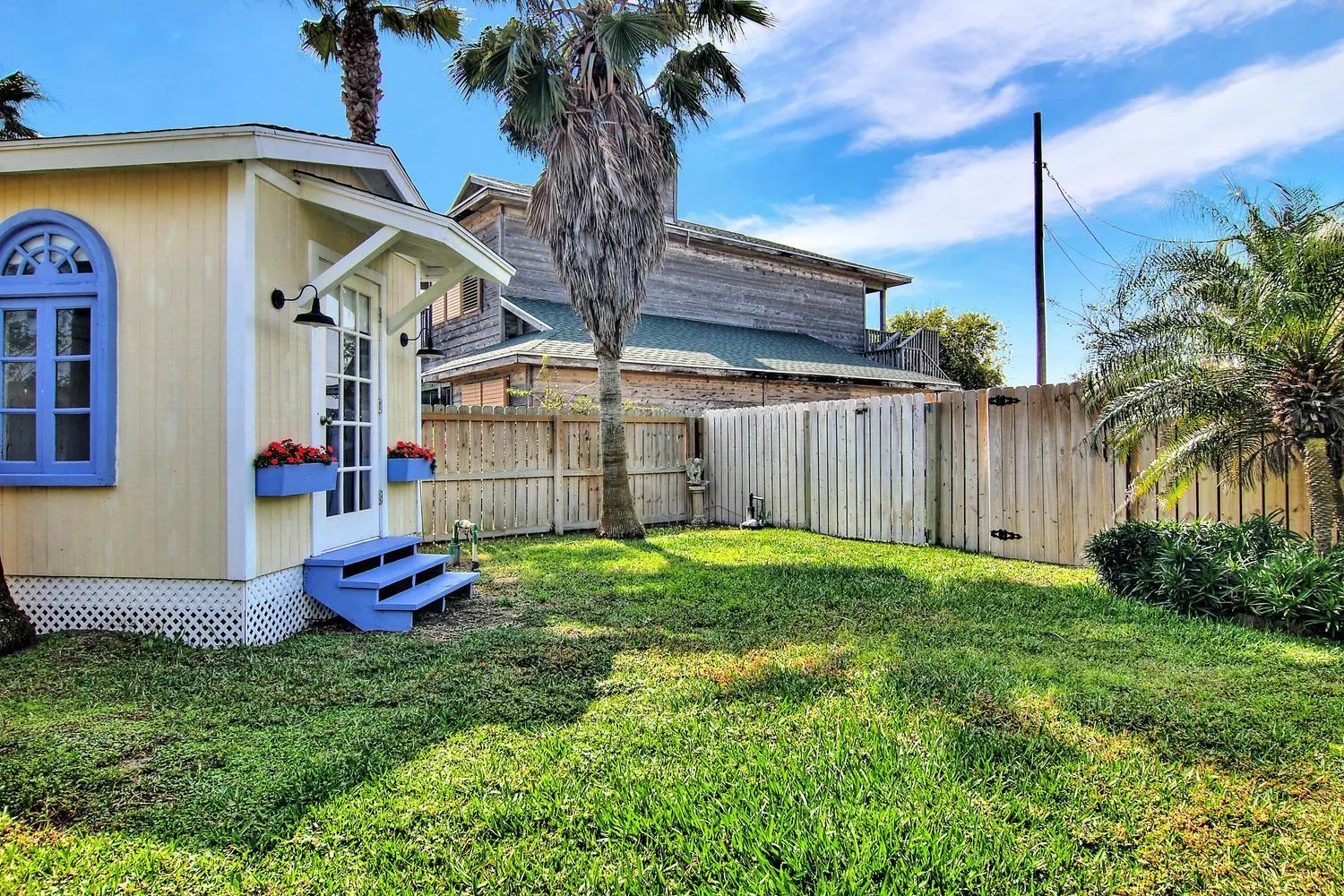 Other in Le Chateau TS202