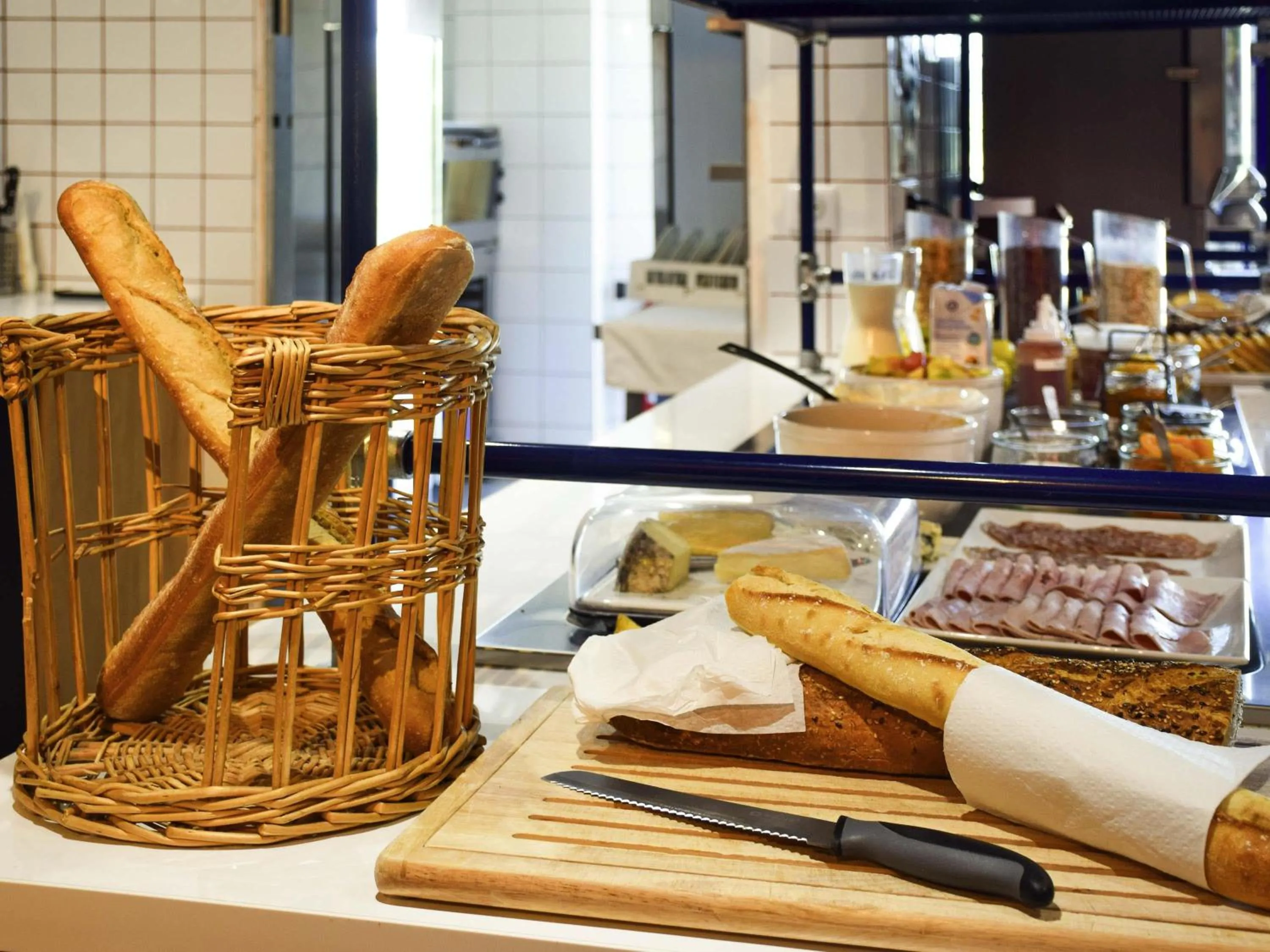 Breakfast in ibis Budget Millau Viaduc