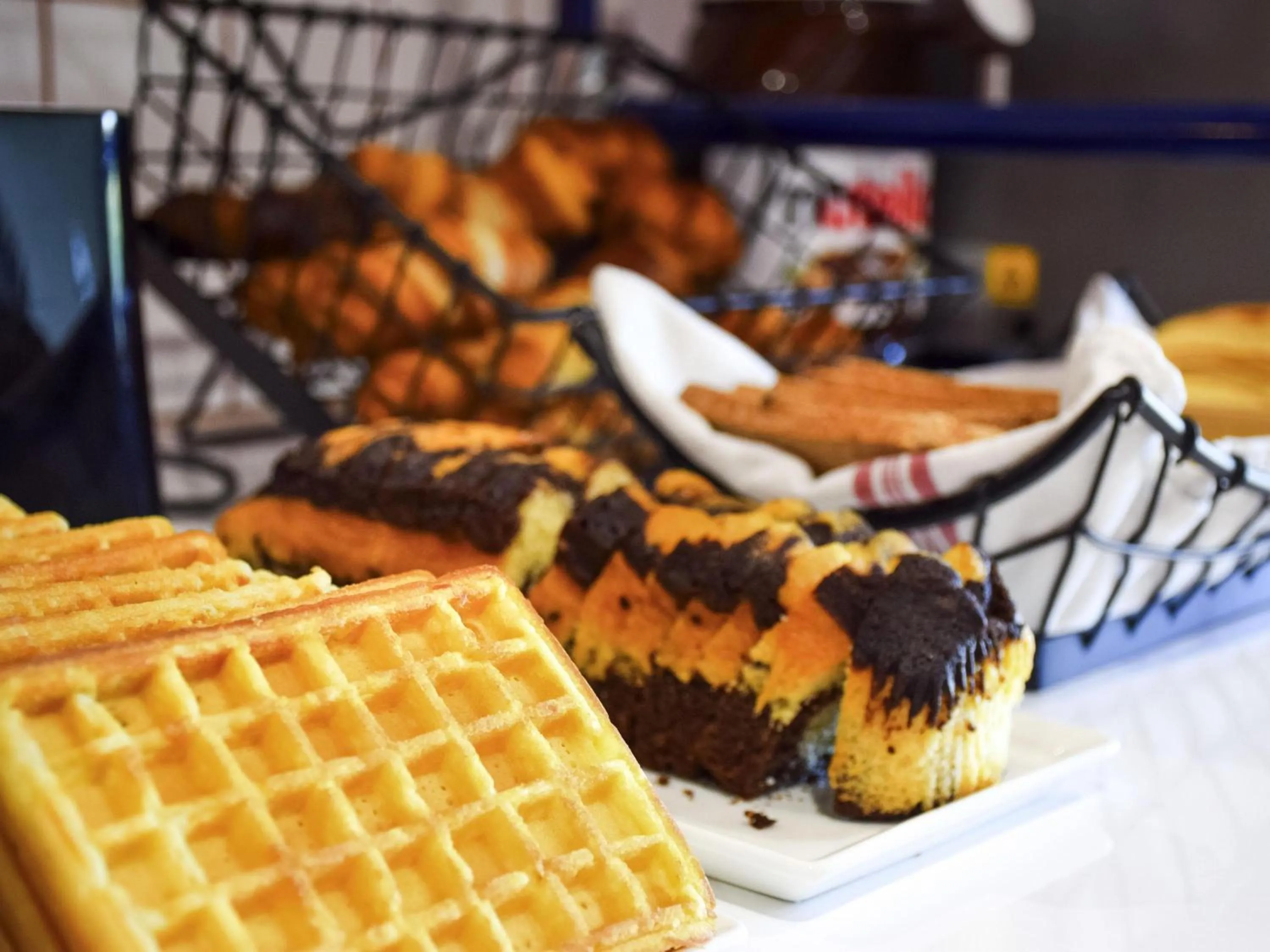 Breakfast in ibis Budget Millau Viaduc