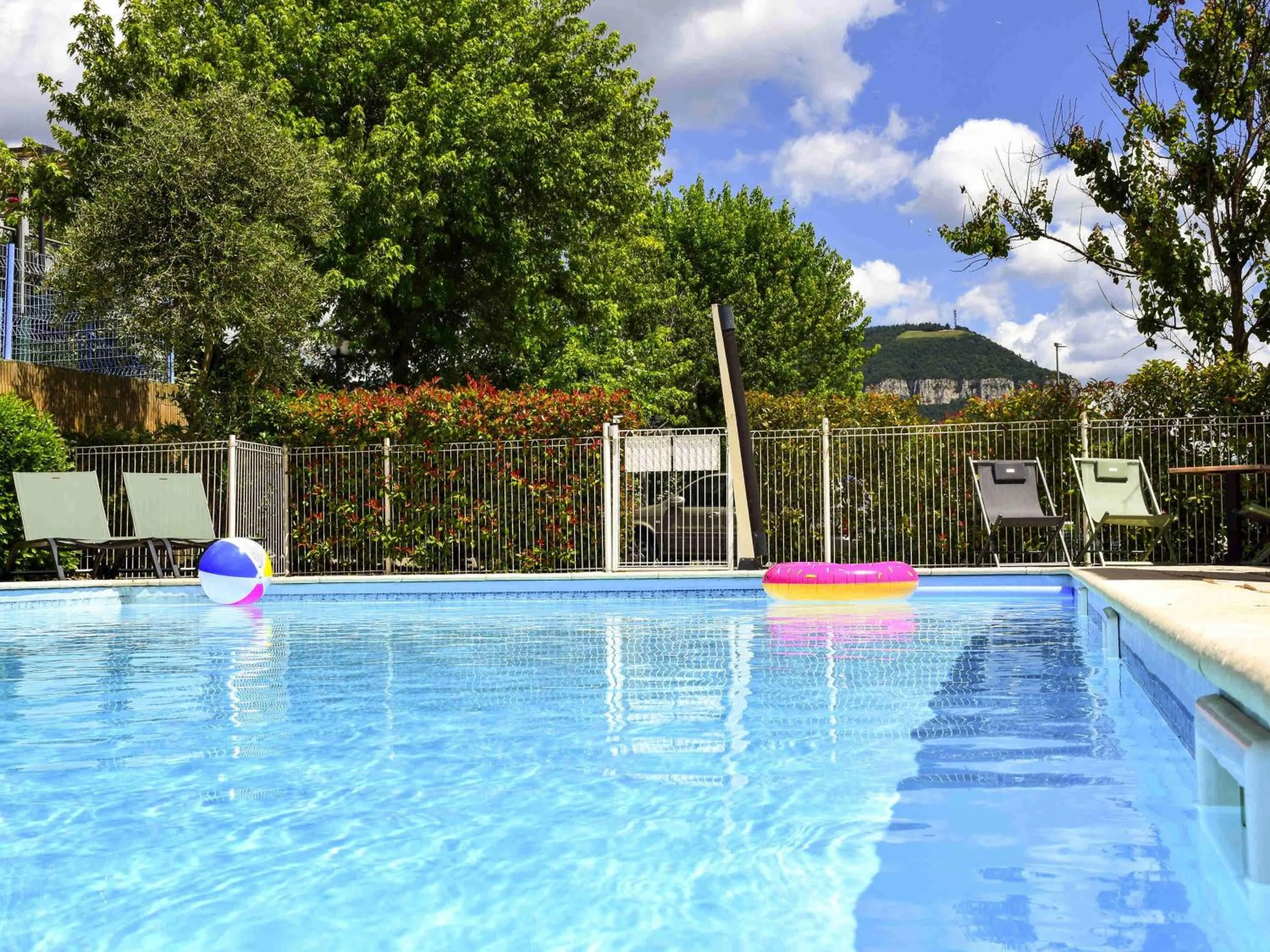 Property building in ibis Budget Millau Viaduc