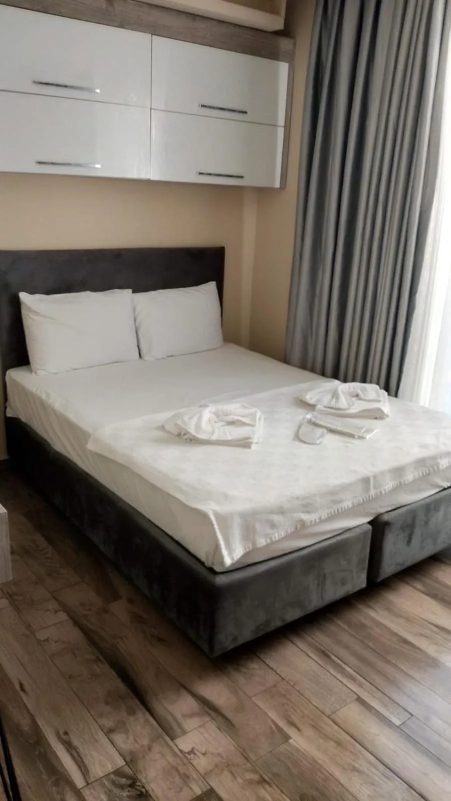 Bed in KALİSPERA HOTEL