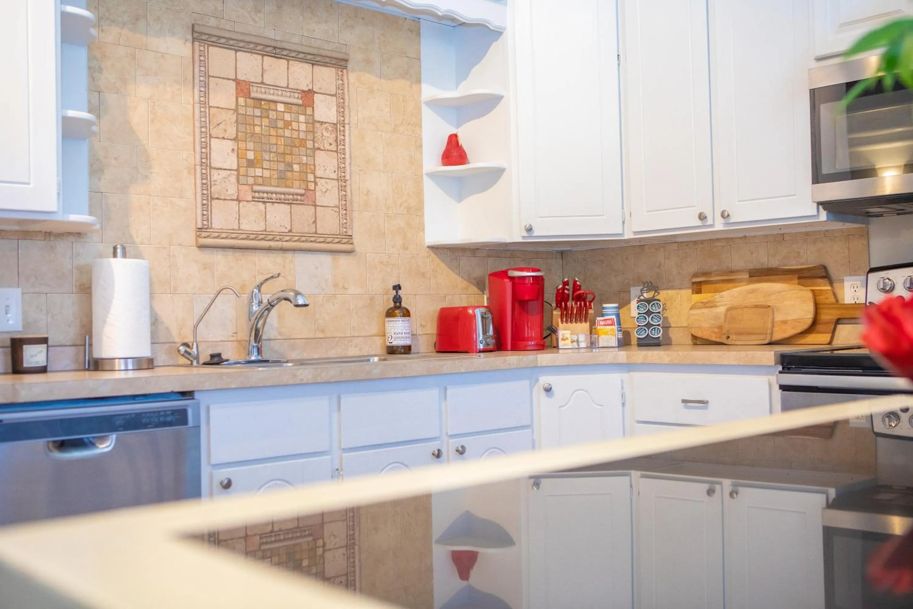 Kitchen or kitchenette in South Zion Inn and Suites