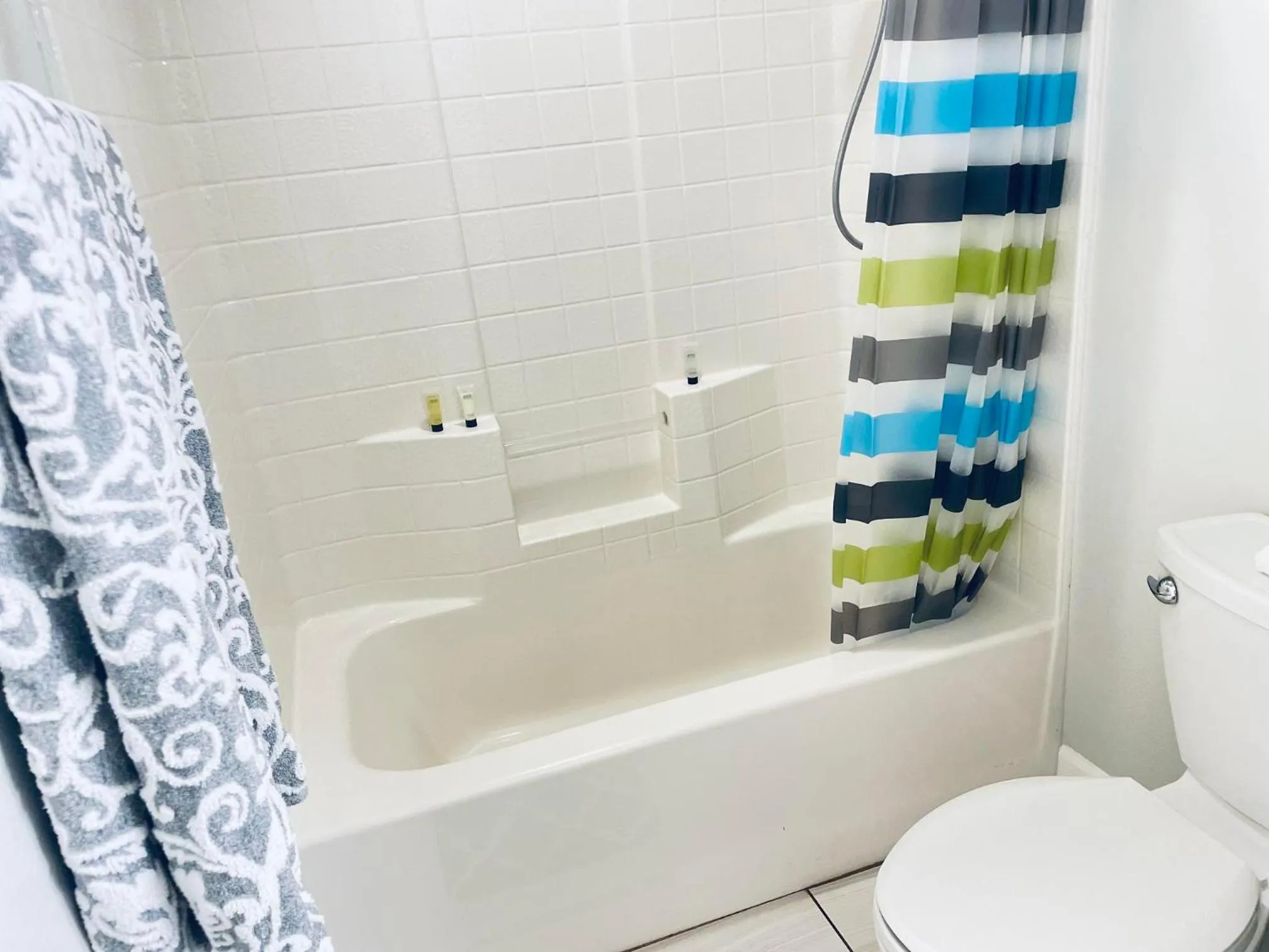 Shower in South Zion Inn and Suites