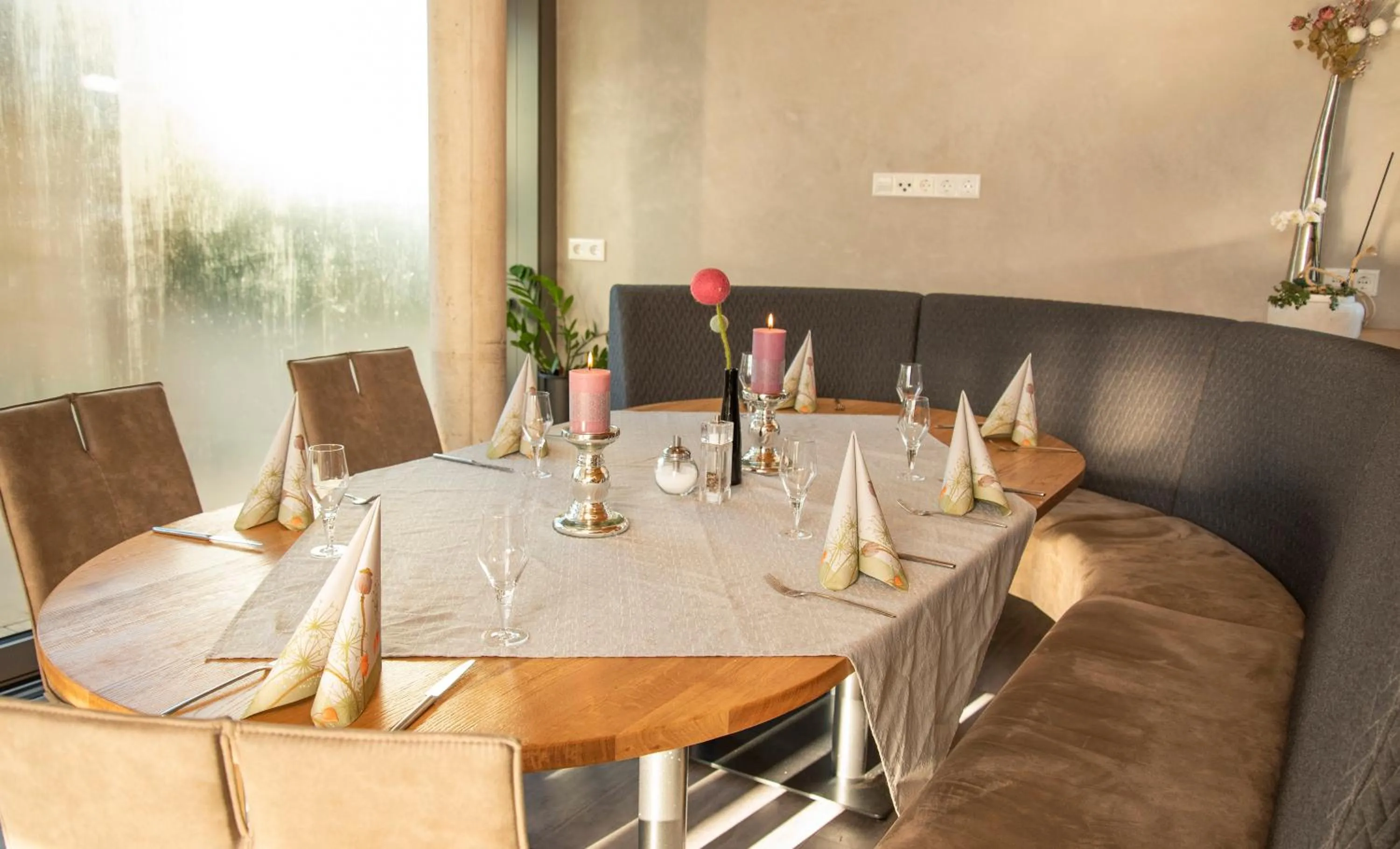 Restaurant/places to eat in Gasthof zum Goldenen Lamm