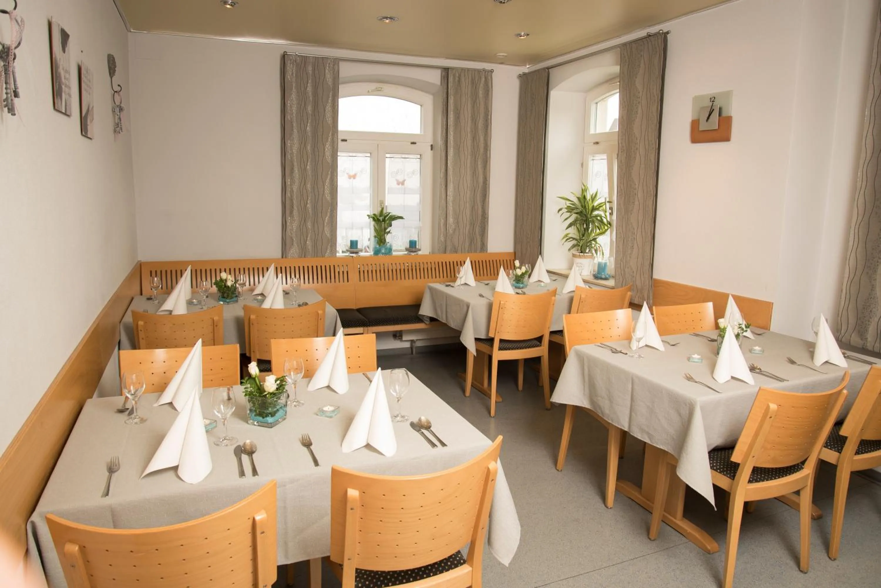 Restaurant/places to eat in Gasthof zum Goldenen Lamm