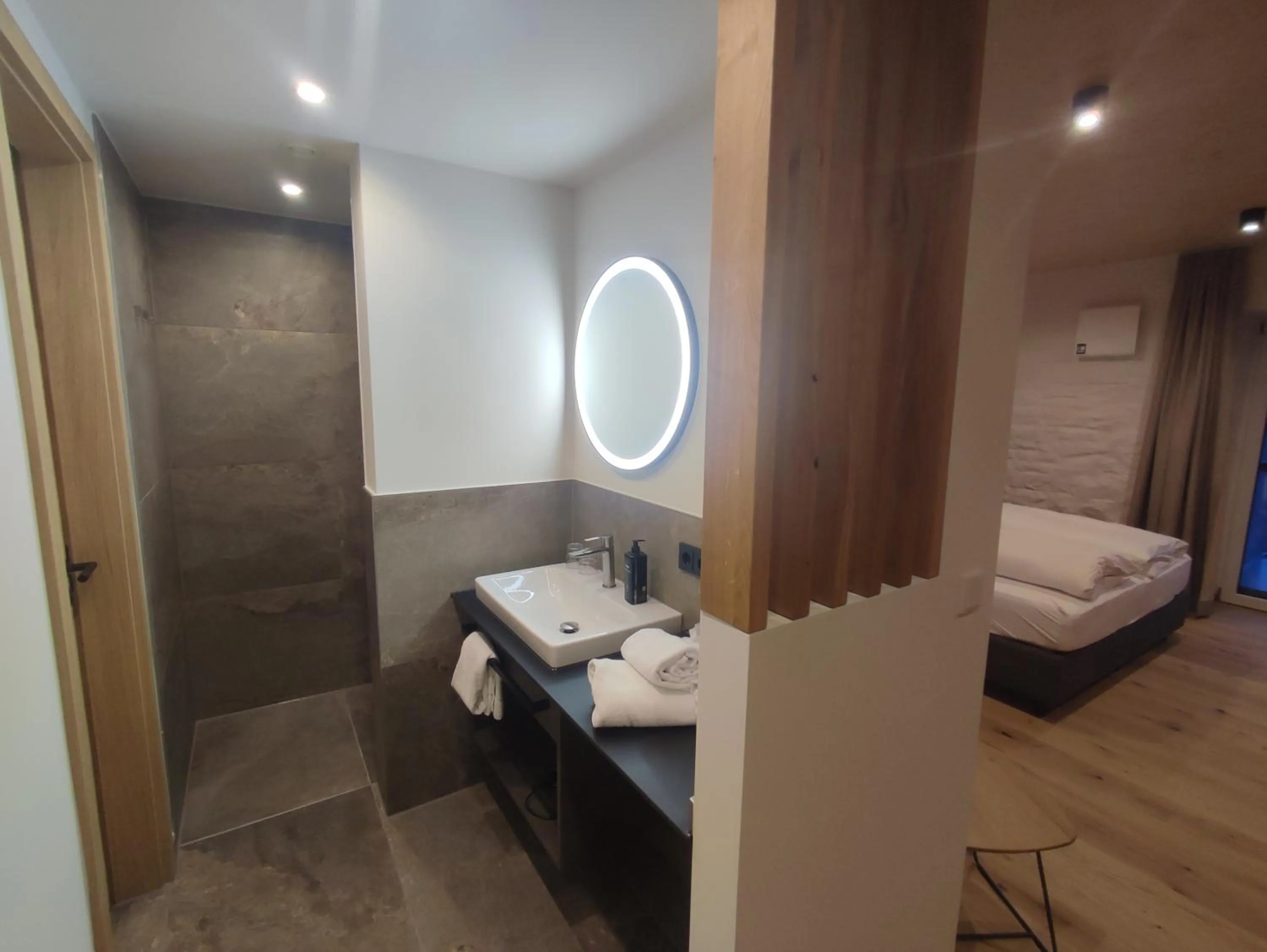 Bed in Gasthof zum Goldenen Lamm