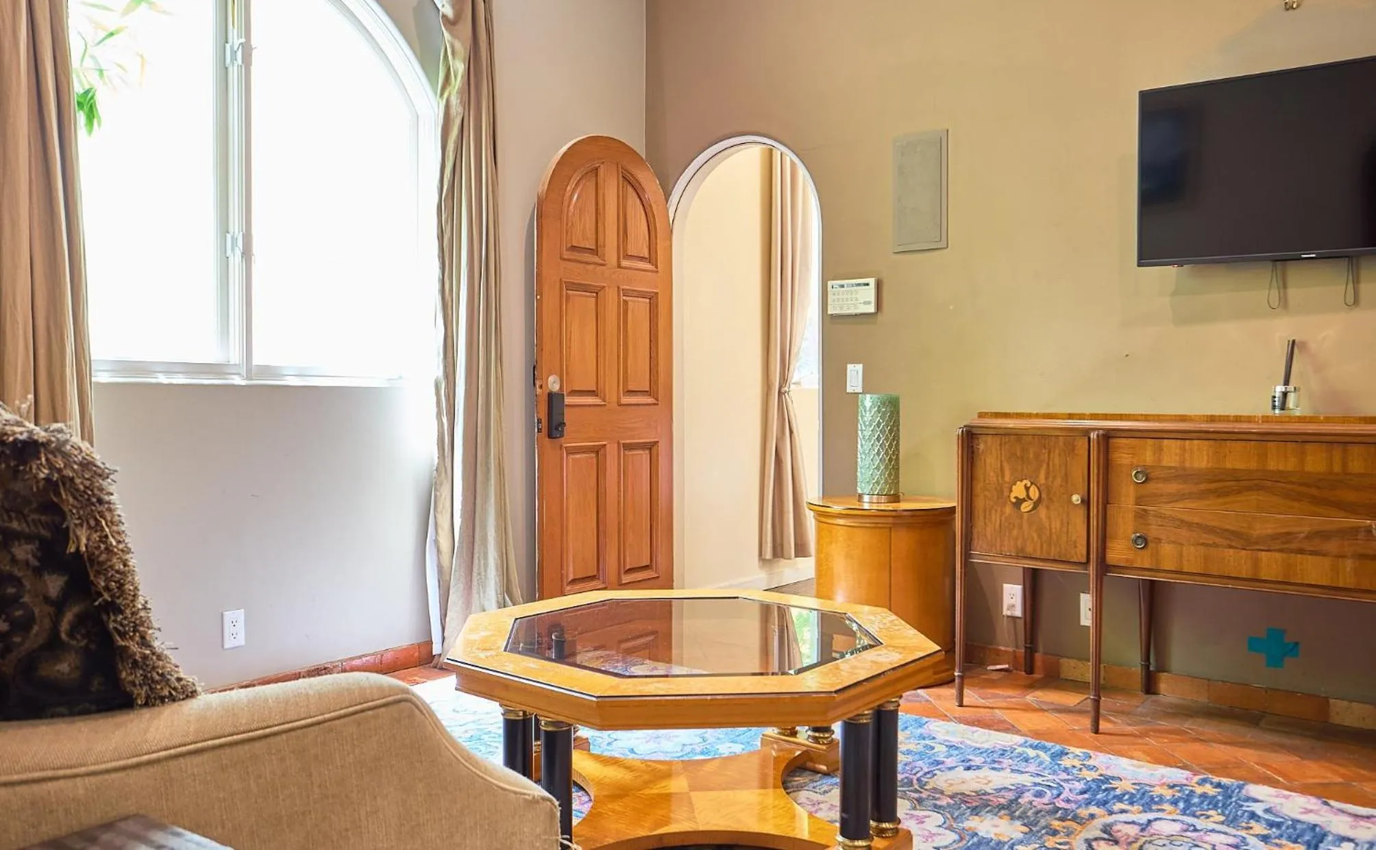 Communal lounge/ TV room in Beverly Hills Spanish