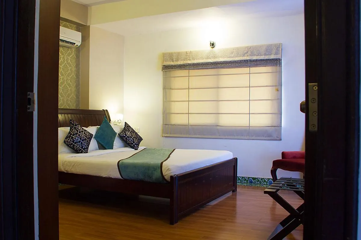 Bed in Orchid Suites - A Boutique Hotel Bangalore Off Residency Road