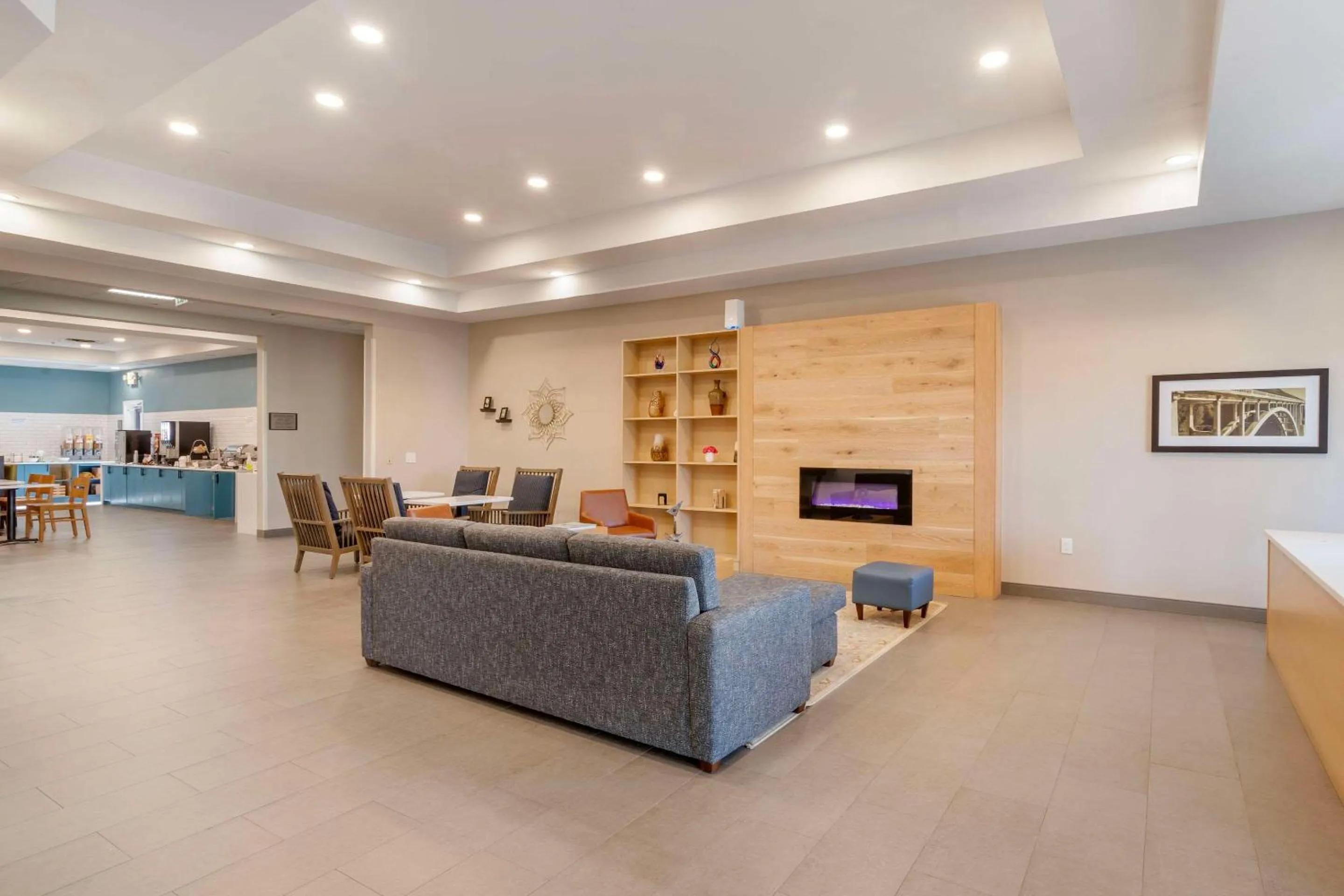 Lobby or reception in Country Inn & Suites By Radisson, Savannah Airport, GA