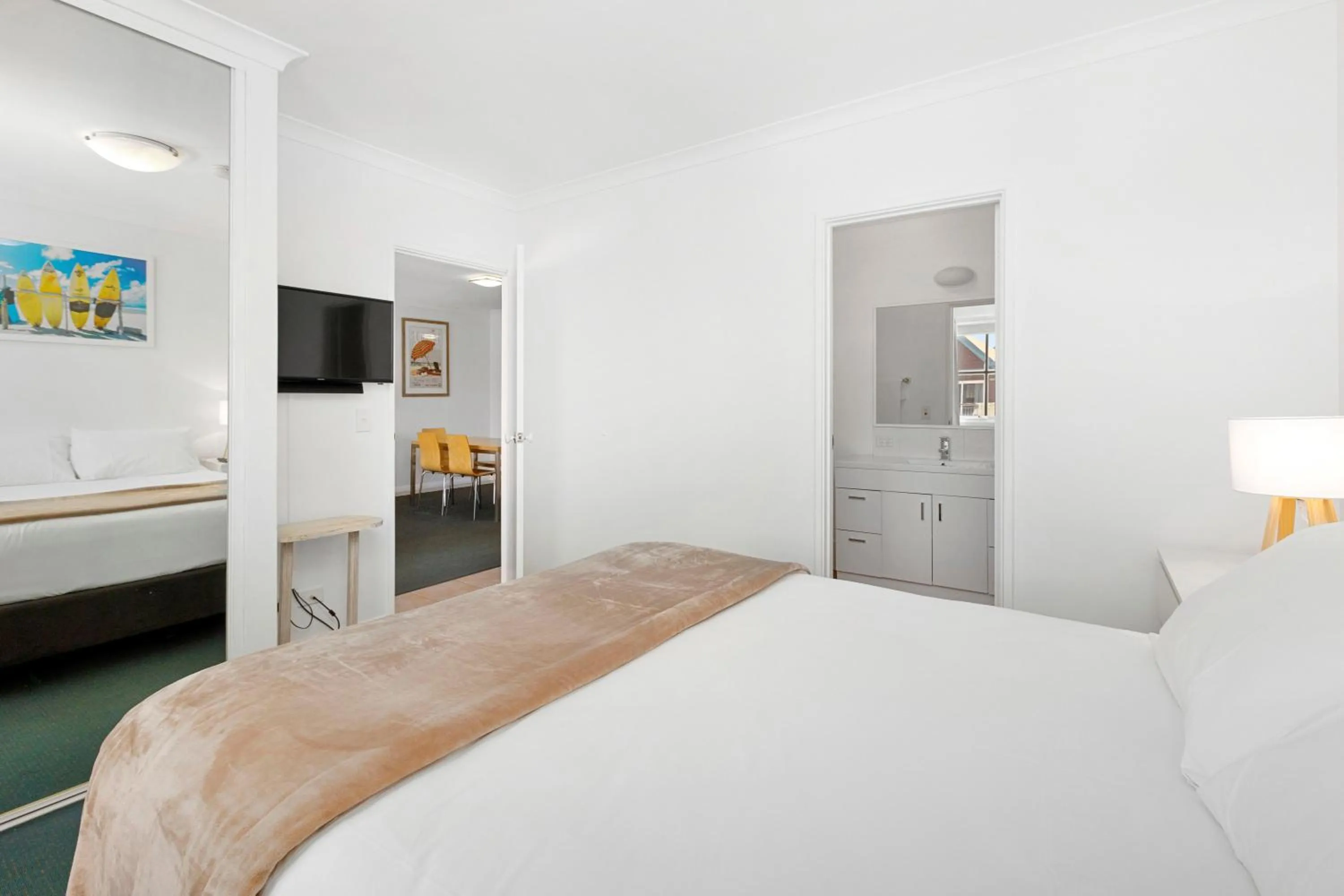 Bedroom, Bed in Nautica Residences Hillarys