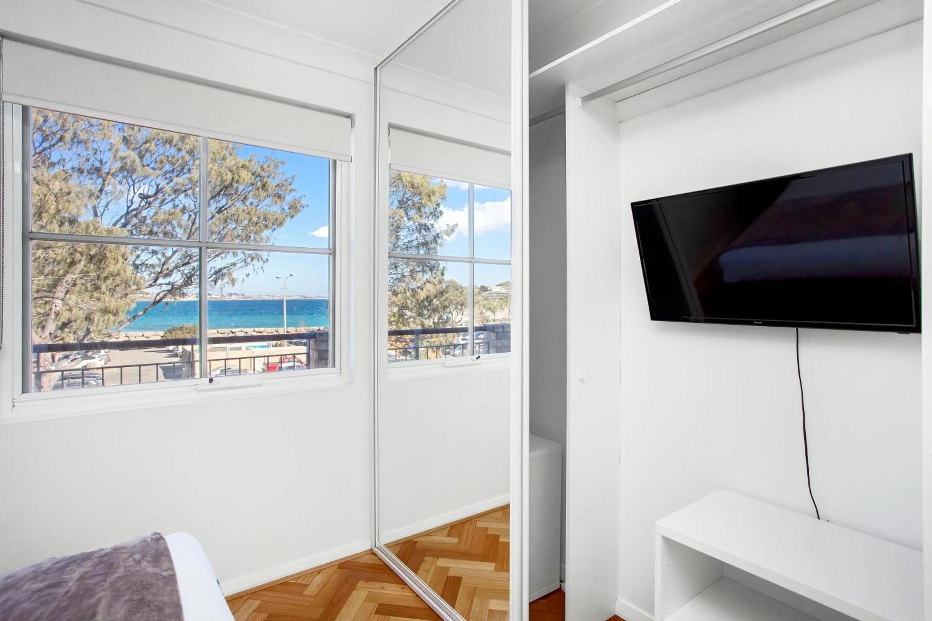 TV and multimedia in Nautica Residences Hillarys