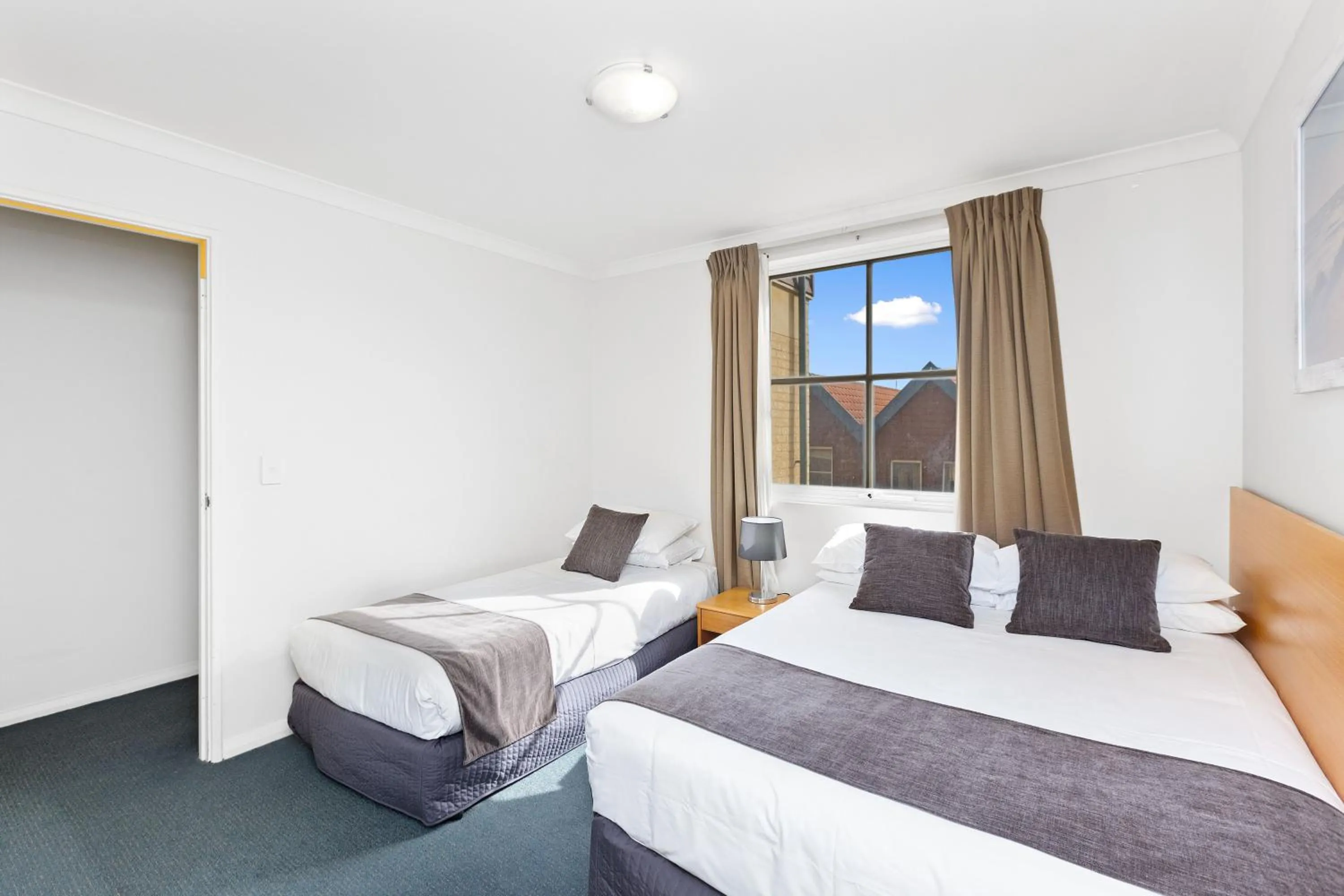 Bed in Nautica Residences Hillarys