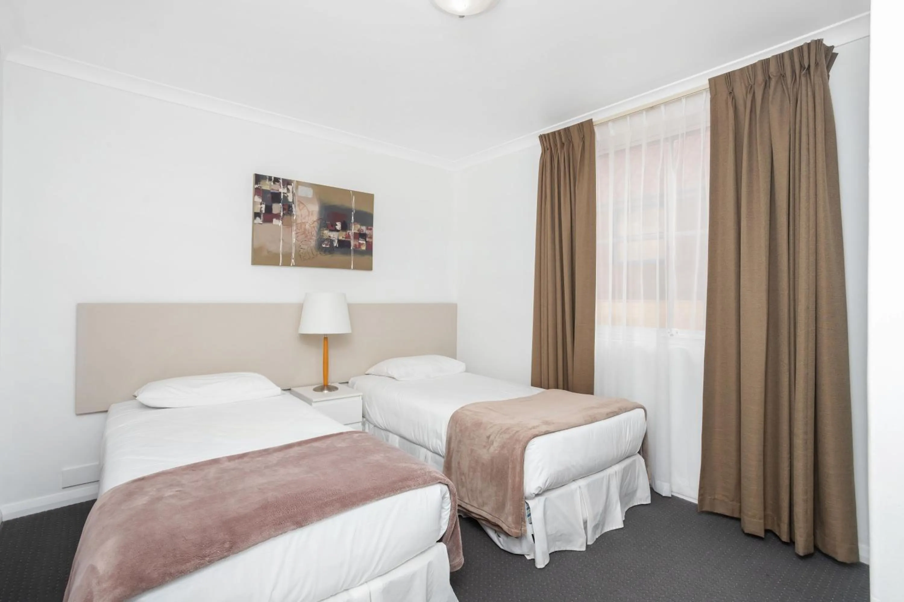 Bed in Nautica Residences Hillarys