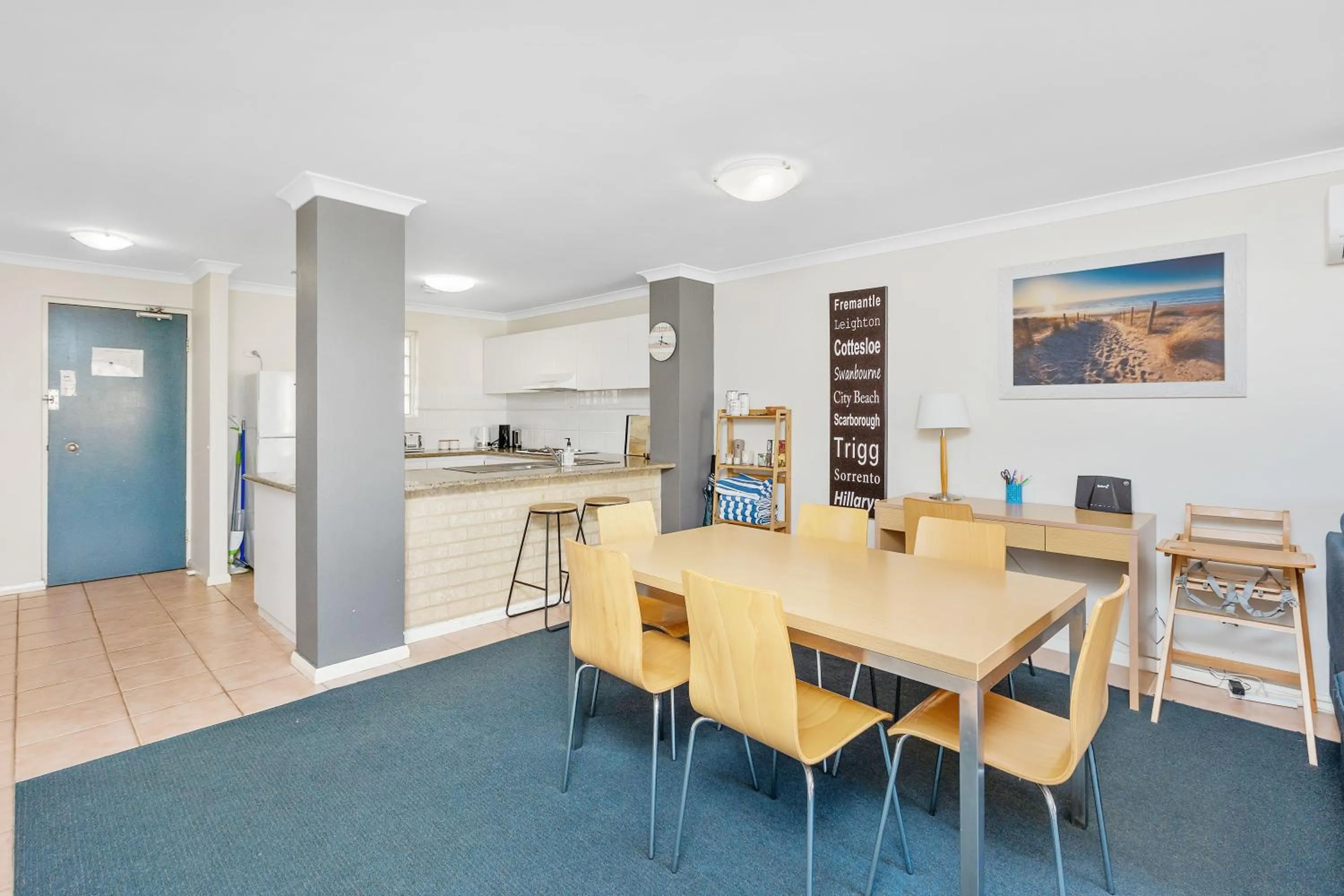 Kitchen or kitchenette in Nautica Residences Hillarys